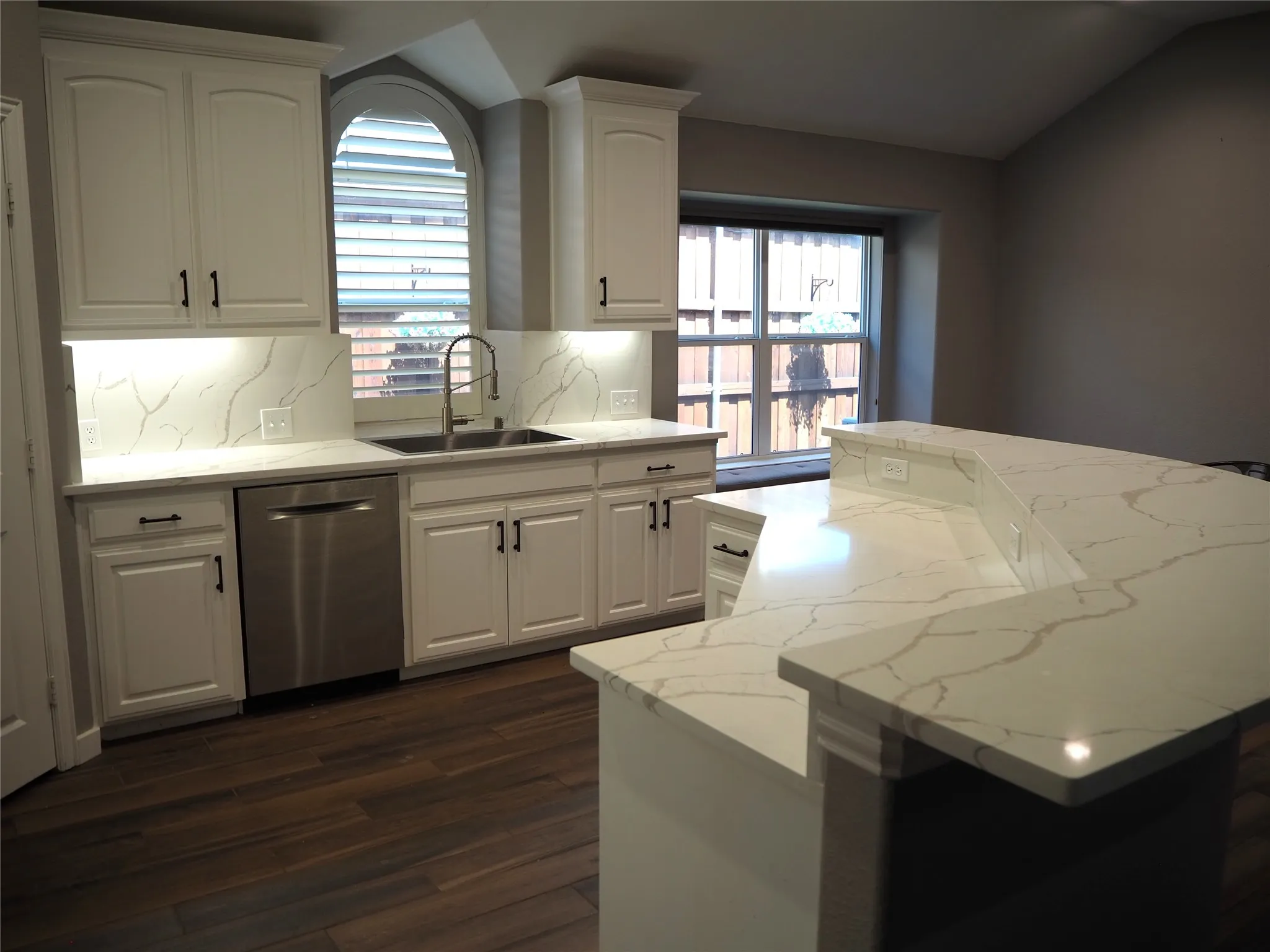 Single Family Residence For Rent in Denton County , 14012 Badger Creek Drive, Frisco, Texas 75033, 4 Bedroom, 3 Bathroom, 2 Garage spaces, 3,646 Sqft, built in 2010, mls#21383314, Real Estate Agent in Frisco, Homes For Rent in Denton county, Homes For Rent in Frisco, Realtor in Frisco Texas, Real Estate Brokerage Independent Realty Texas, Luminita Cordes Realtor