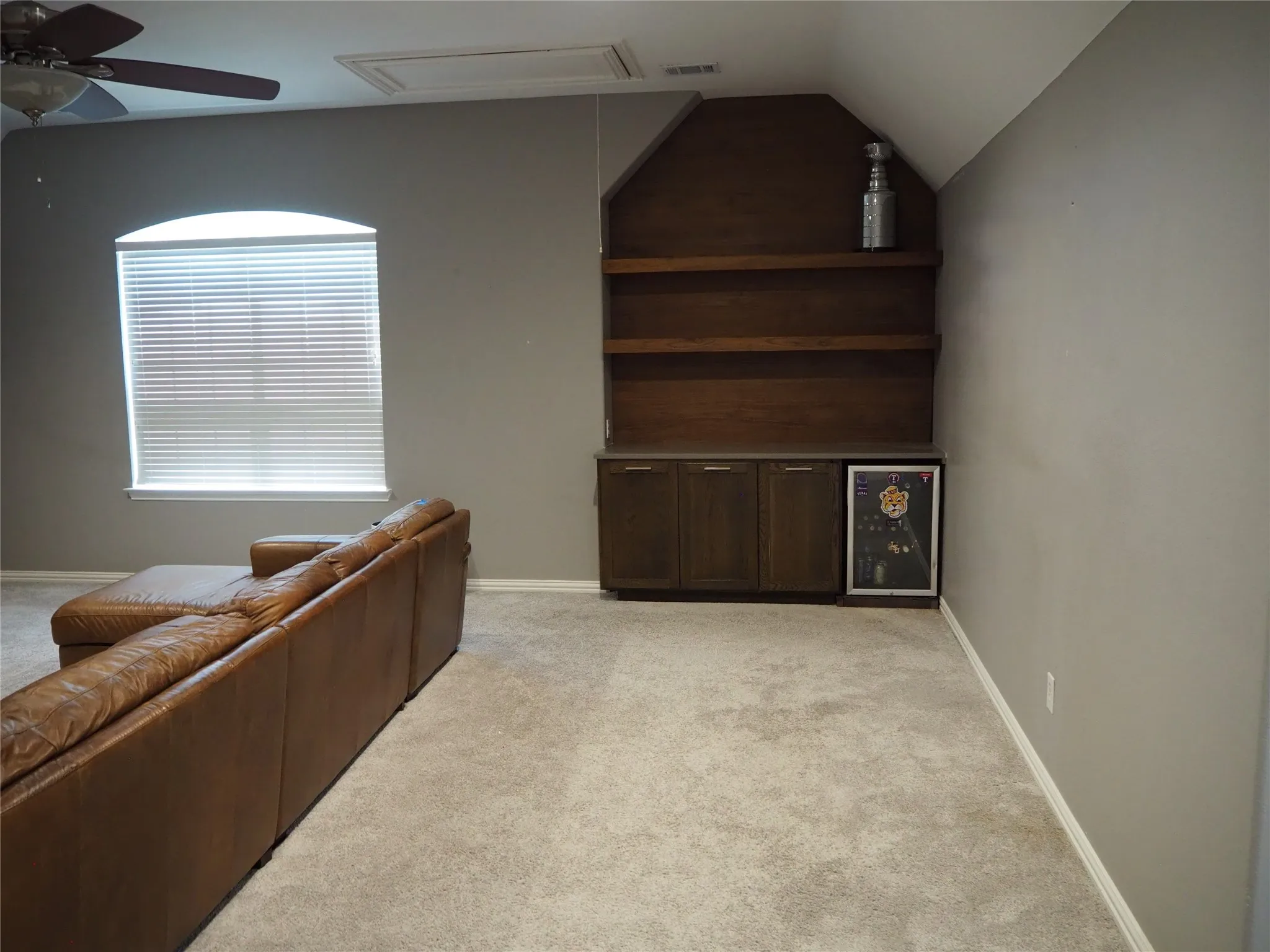 Single Family Residence For Rent in Denton County , 14012 Badger Creek Drive, Frisco, Texas 75033, 4 Bedroom, 3 Bathroom, 2 Garage spaces, 3,646 Sqft, built in 2010, mls#21383314, Real Estate Agent in Frisco, Homes For Rent in Denton county, Homes For Rent in Frisco, Realtor in Frisco Texas, Real Estate Brokerage Independent Realty Texas, Luminita Cordes Realtor