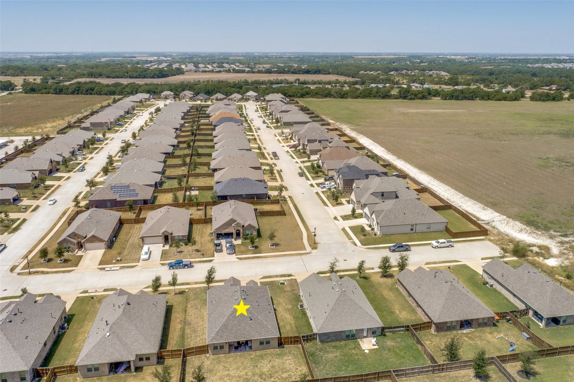 Single Family Residence For Sale in Collin County , 2805 Lilly Lane, Anna, Texas 75409, 3 Bedroom, 2 Bathroom, 2 Garage spaces, 1,629 Sqft, built in 2022, mls#21360762, Real Estate Agent in Anna, Homes For Sale in Collin county, Homes For Sale in Anna, Realtor in Anna Texas, Real Estate Brokerage Independent Realty Texas, Luminita Cordes Realtor
