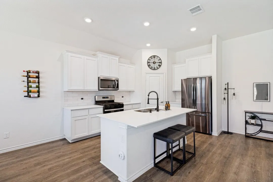 Single Family Residence For Sale in Collin County , 2805 Lilly Lane, Anna, Texas 75409, 3 Bedroom, 2 Bathroom, 2 Garage spaces, 1,629 Sqft, built in 2022, mls#21360762, Real Estate Agent in Anna, Homes For Sale in Collin county, Homes For Sale in Anna, Realtor in Anna Texas, Real Estate Brokerage Independent Realty Texas, Luminita Cordes Realtor