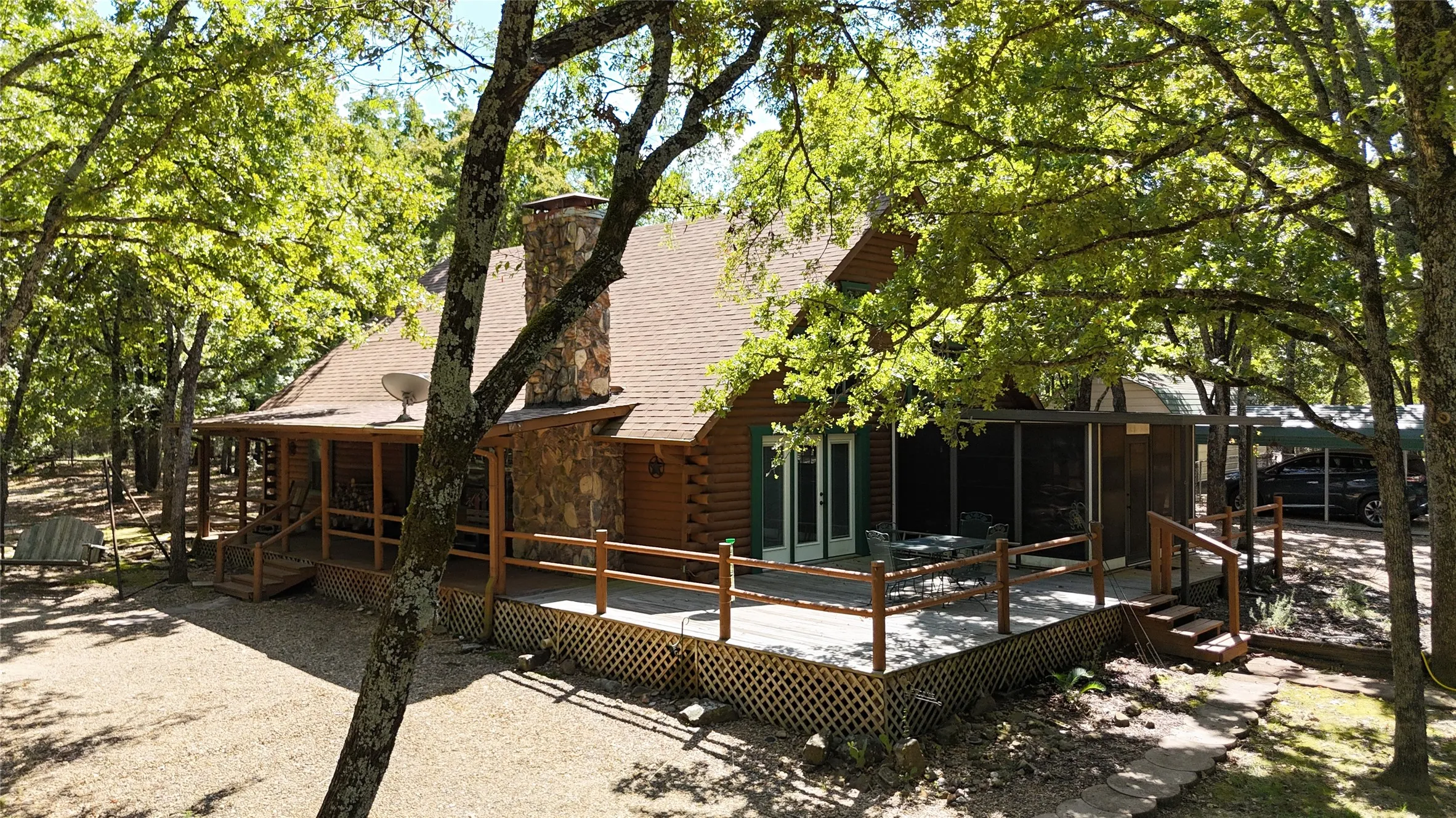 Single Family Residence For Sale in Hunt County , 9972 County Road 2434, Terrell, Texas 75160, 3 Bedroom, 2 Bathroom, Garage spaces, 1,920 Sqft, built in 1989, mls#21382595, Real Estate Agent in Terrell, Homes For Sale in Hunt county, Homes For Sale in Terrell, Realtor in Terrell Texas, Real Estate Brokerage Independent Realty Texas, Luminita Cordes Realtor