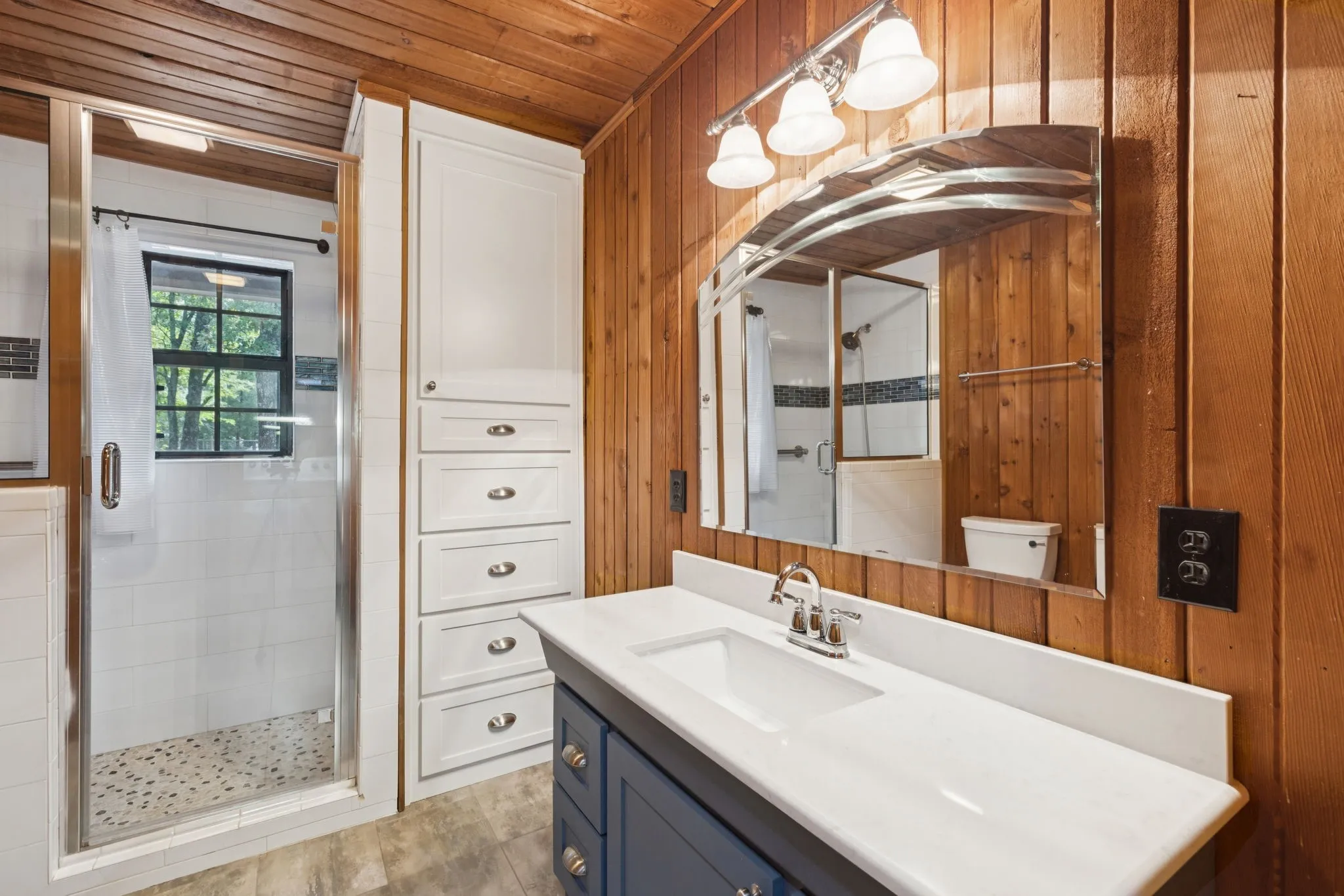 Single Family Residence For Sale in Hunt County , 9972 County Road 2434, Terrell, Texas 75160, 3 Bedroom, 2 Bathroom, Garage spaces, 1,920 Sqft, built in 1989, mls#21382595, Real Estate Agent in Terrell, Homes For Sale in Hunt county, Homes For Sale in Terrell, Realtor in Terrell Texas, Real Estate Brokerage Independent Realty Texas, Luminita Cordes Realtor