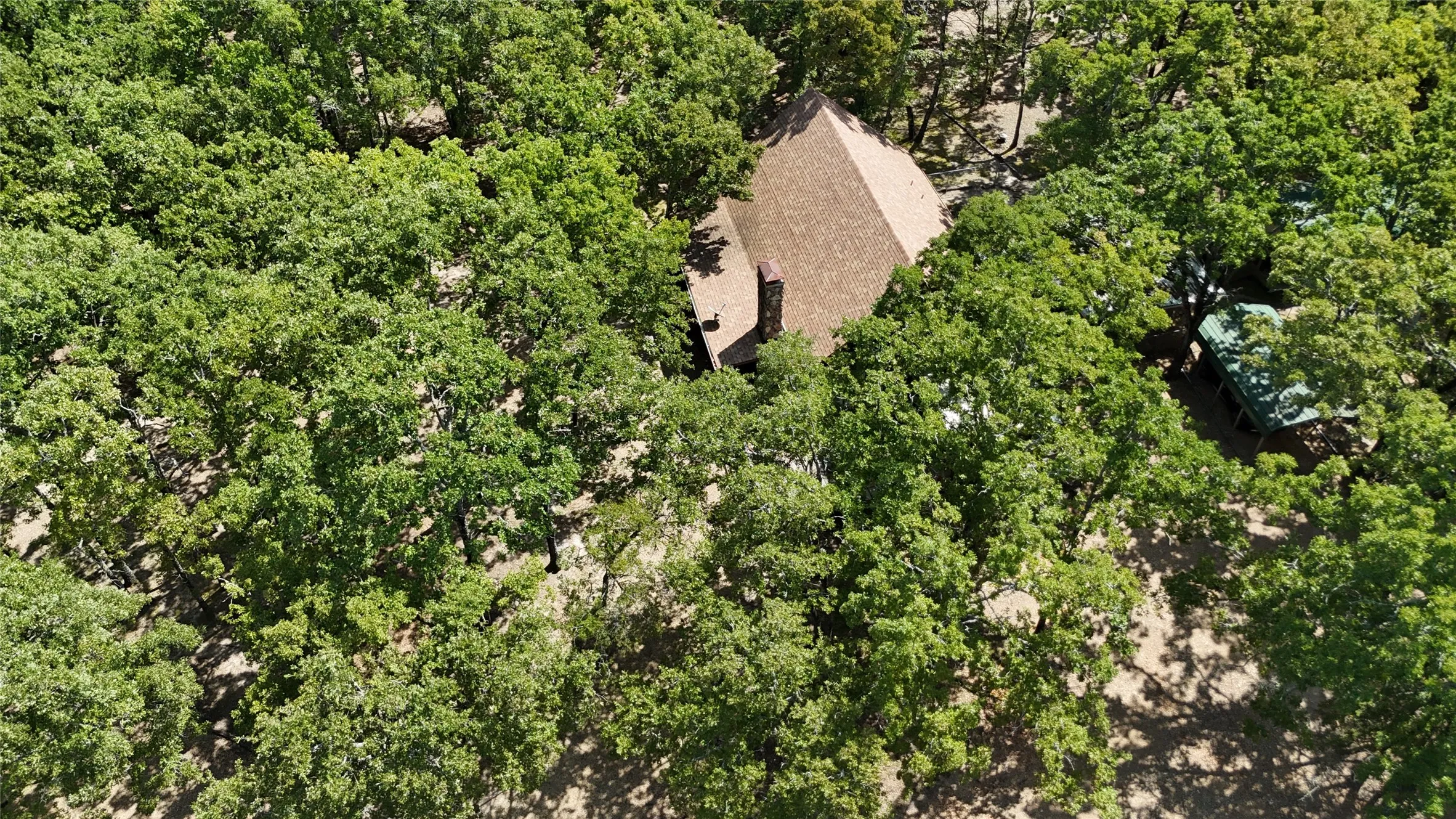Single Family Residence For Sale in Hunt County , 9972 County Road 2434, Terrell, Texas 75160, 3 Bedroom, 2 Bathroom, Garage spaces, 1,920 Sqft, built in 1989, mls#21382595, Real Estate Agent in Terrell, Homes For Sale in Hunt county, Homes For Sale in Terrell, Realtor in Terrell Texas, Real Estate Brokerage Independent Realty Texas, Luminita Cordes Realtor