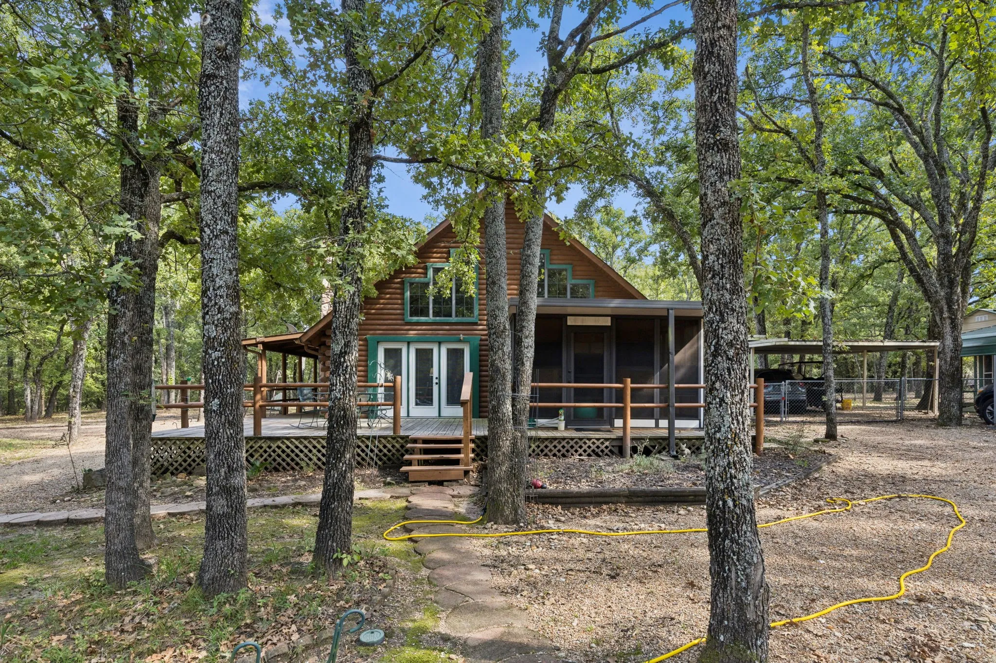 Single Family Residence For Sale in Hunt County , 9972 County Road 2434, Terrell, Texas 75160, 3 Bedroom, 2 Bathroom, Garage spaces, 1,920 Sqft, built in 1989, mls#21382595, Real Estate Agent in Terrell, Homes For Sale in Hunt county, Homes For Sale in Terrell, Realtor in Terrell Texas, Real Estate Brokerage Independent Realty Texas, Luminita Cordes Realtor