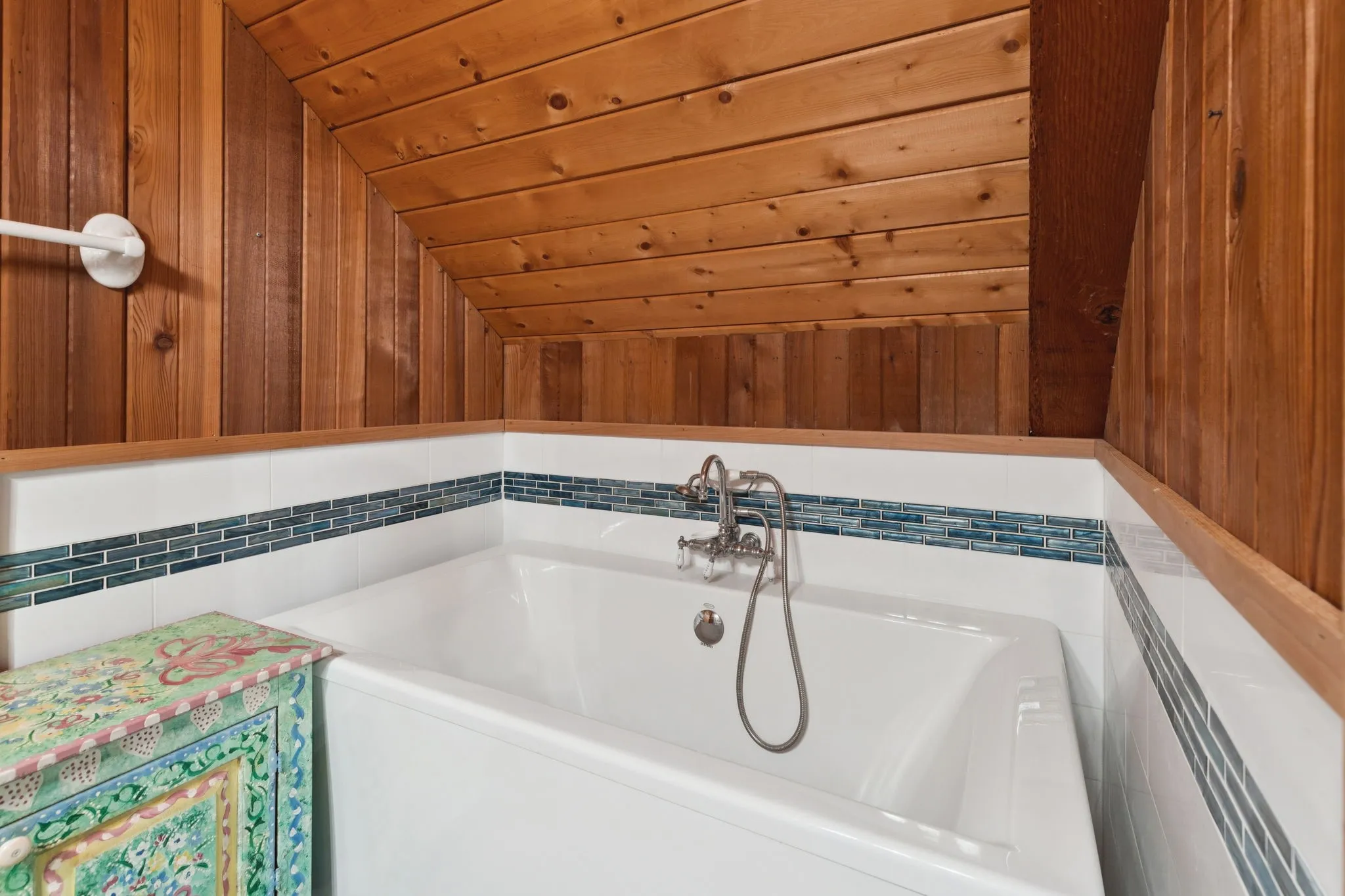 Single Family Residence For Sale in Hunt County , 9972 County Road 2434, Terrell, Texas 75160, 3 Bedroom, 2 Bathroom, Garage spaces, 1,920 Sqft, built in 1989, mls#21382595, Real Estate Agent in Terrell, Homes For Sale in Hunt county, Homes For Sale in Terrell, Realtor in Terrell Texas, Real Estate Brokerage Independent Realty Texas, Luminita Cordes Realtor