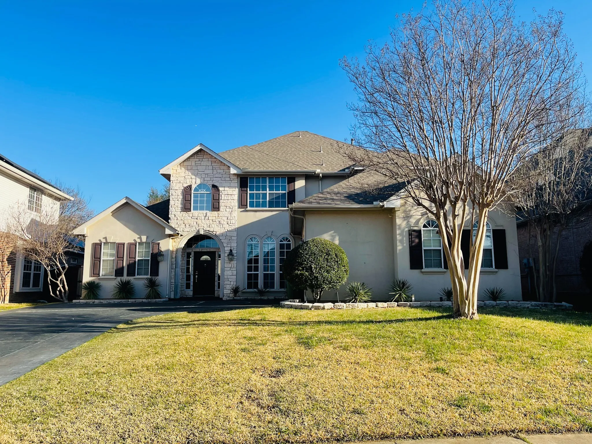 Single Family Residence For Rent in Tarrant County , 1214 Glenbury Court, Arlington, Texas 76006, 6 Bedroom, 4 Bathroom, 2 Garage spaces, 3,642 Sqft, built in 1995, mls#21383319, Real Estate Agent in Arlington, Homes For Rent in Tarrant county, Homes For Rent in Arlington, Realtor in Arlington Texas, Real Estate Brokerage Independent Realty Texas, Luminita Cordes Realtor