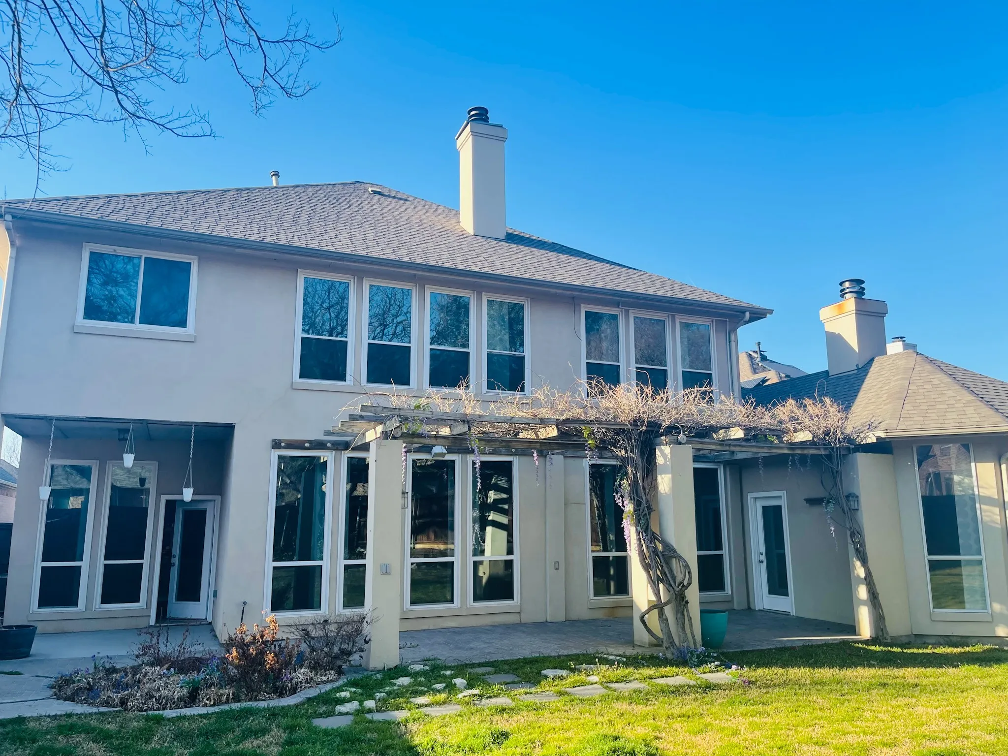 Single Family Residence For Rent in Tarrant County , 1214 Glenbury Court, Arlington, Texas 76006, 6 Bedroom, 4 Bathroom, 2 Garage spaces, 3,642 Sqft, built in 1995, mls#21383319, Real Estate Agent in Arlington, Homes For Rent in Tarrant county, Homes For Rent in Arlington, Realtor in Arlington Texas, Real Estate Brokerage Independent Realty Texas, Luminita Cordes Realtor