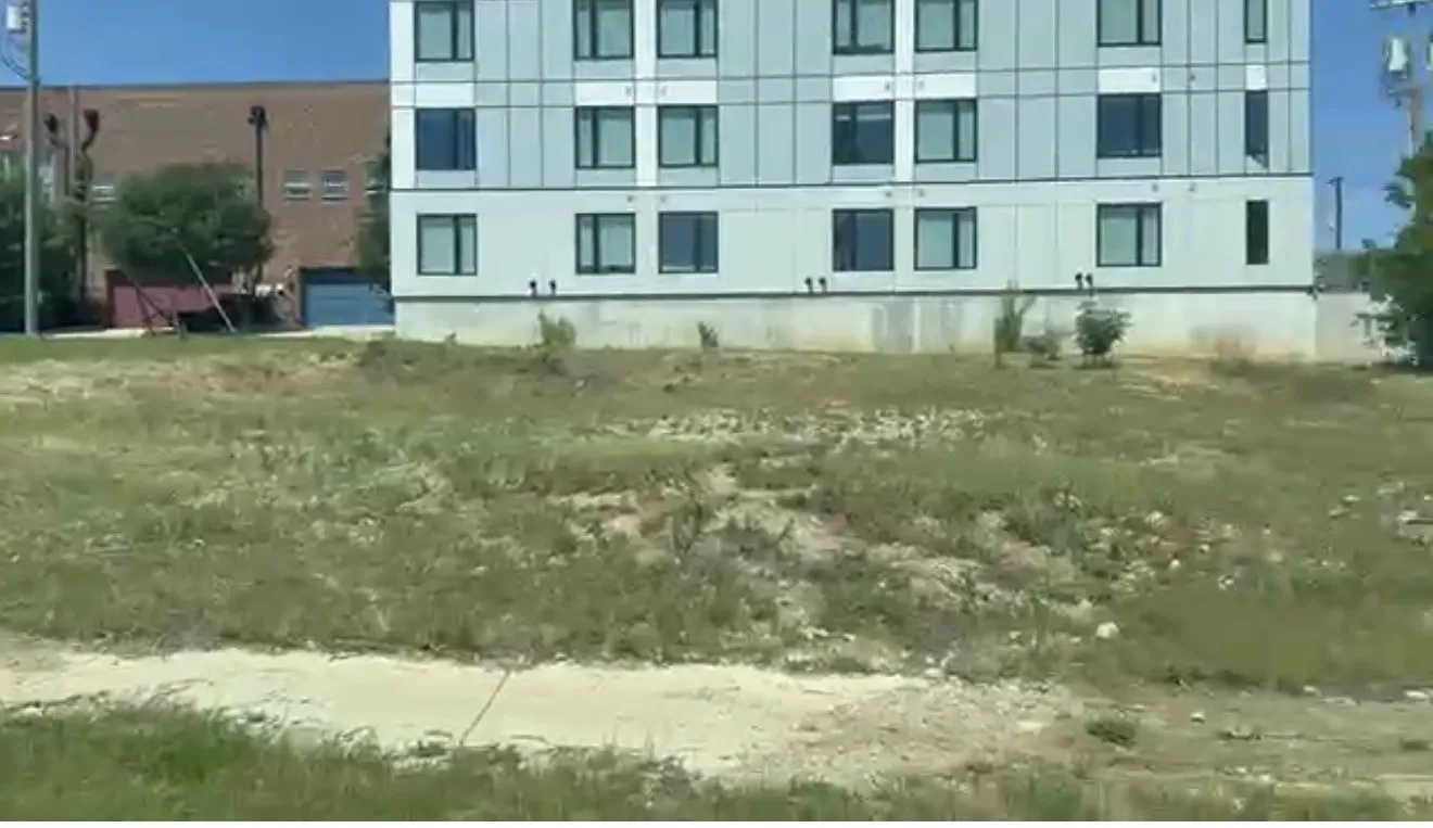 Unimproved Land For Sale in Tarrant County , 450 Crawford Street, Fort Worth, Texas 76104, 0, 0, Garage spaces, 0 Sqft, built in 0, mls#21371079, Real Estate Agent in Fort Worth, Homes For Sale in Tarrant county, Homes For Sale in Fort Worth, Realtor in Fort Worth Texas, Real Estate Brokerage Independent Realty Texas, Luminita Cordes Realtor