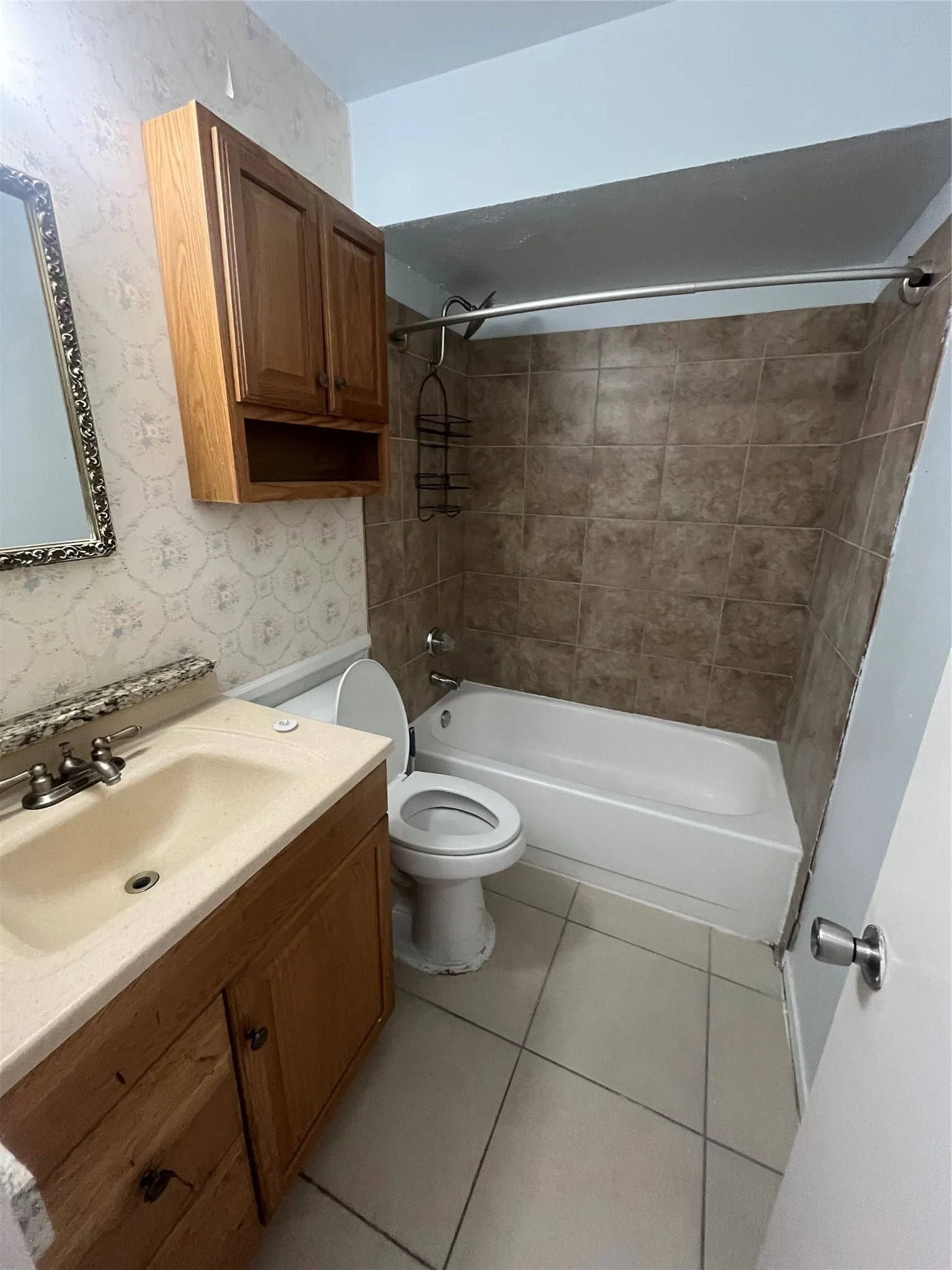 Single Family Residence For Sale in Dallas County , 1211 Brush Creek Drive, Richardson, Texas 75081, 3 Bedroom, 2 Bathroom, 2 Garage spaces, 1,456 Sqft, built in 1979, mls#21383331, Real Estate Agent in Richardson, Homes For Sale in Dallas county, Homes For Sale in Richardson, Realtor in Richardson Texas, Real Estate Brokerage Independent Realty Texas, Luminita Cordes Realtor