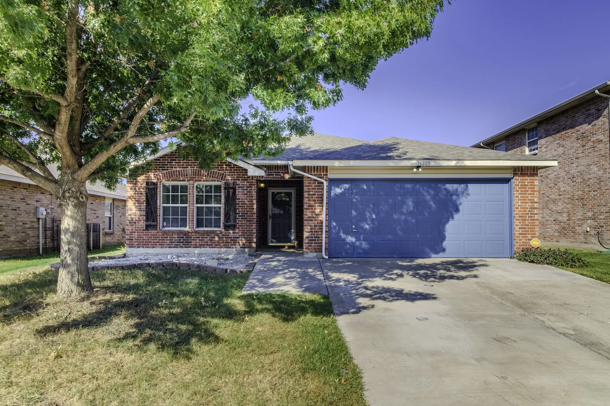Single Family Residence For Sale in Denton County , 16609 Windthorst Way, Fort Worth, Texas 76247, 3 Bedroom, 2 Bathroom, 2 Garage spaces, 1,647 Sqft, built in 2006, mls#21370049, Real Estate Agent in Fort Worth, Homes For Sale in Denton county, Homes For Sale in Fort Worth, Realtor in Fort Worth Texas, Real Estate Brokerage Independent Realty Texas, Luminita Cordes Realtor