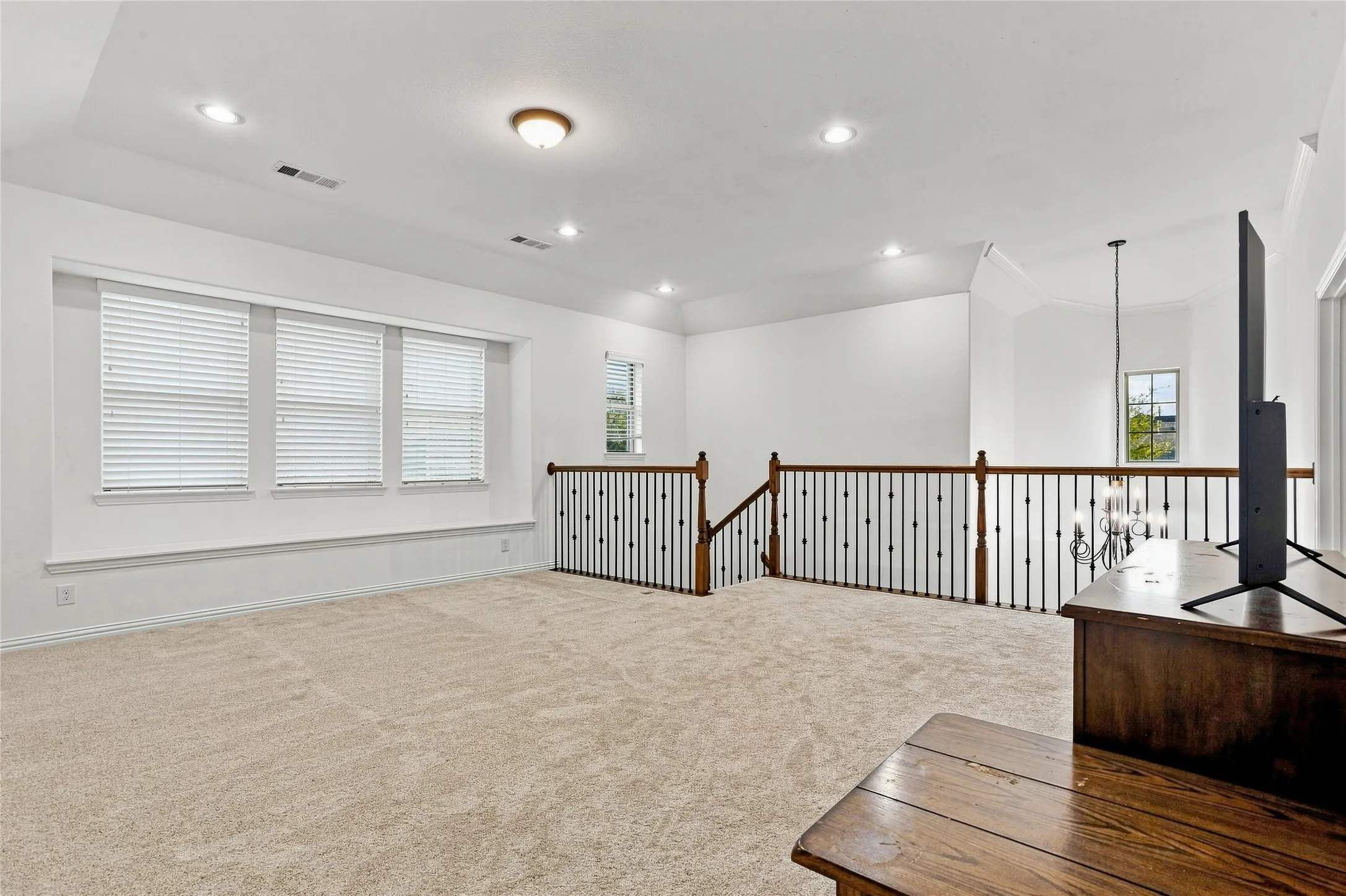 Single Family Residence For Sale in Denton County , 878 Gaited Trail, Frisco, Texas 75036, 4 Bedroom, 5 Bathroom, 2 Garage spaces, 3,483 Sqft, built in 2014, mls#21373514, Real Estate Agent in Frisco, Homes For Sale in Denton county, Homes For Sale in Frisco, Realtor in Frisco Texas, Real Estate Brokerage Independent Realty Texas, Luminita Cordes Realtor