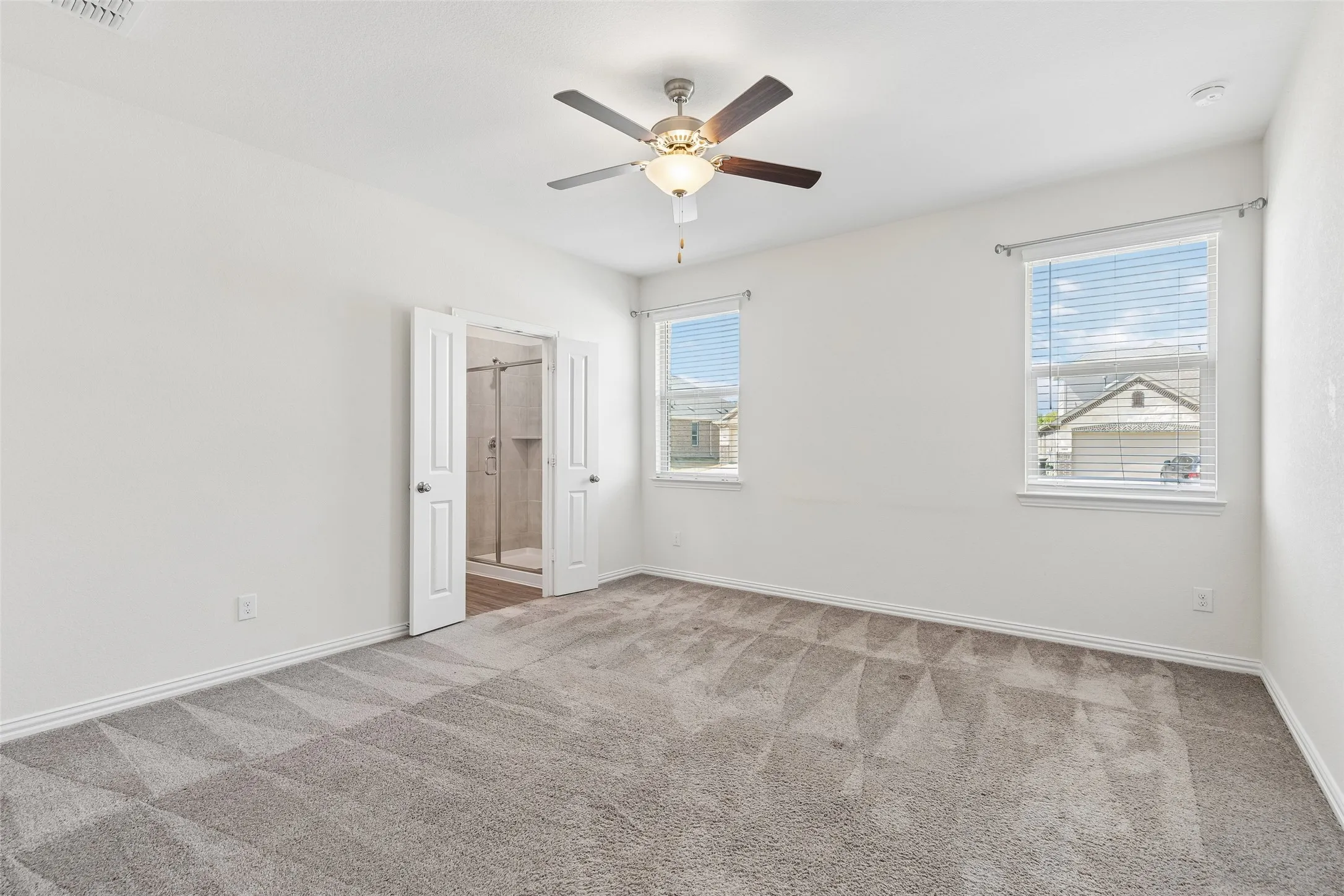 Single Family Residence For Sale in Denton County , 2000 Angus Drive, Little Elm, Texas 75068, 4 Bedroom, 2 Bathroom, 2 Garage spaces, 2,011 Sqft, built in 2020, mls#21383183, Real Estate Agent in Little Elm, Homes For Sale in Denton county, Homes For Sale in Little Elm, Realtor in Little Elm Texas, Real Estate Brokerage Independent Realty Texas, Luminita Cordes Realtor