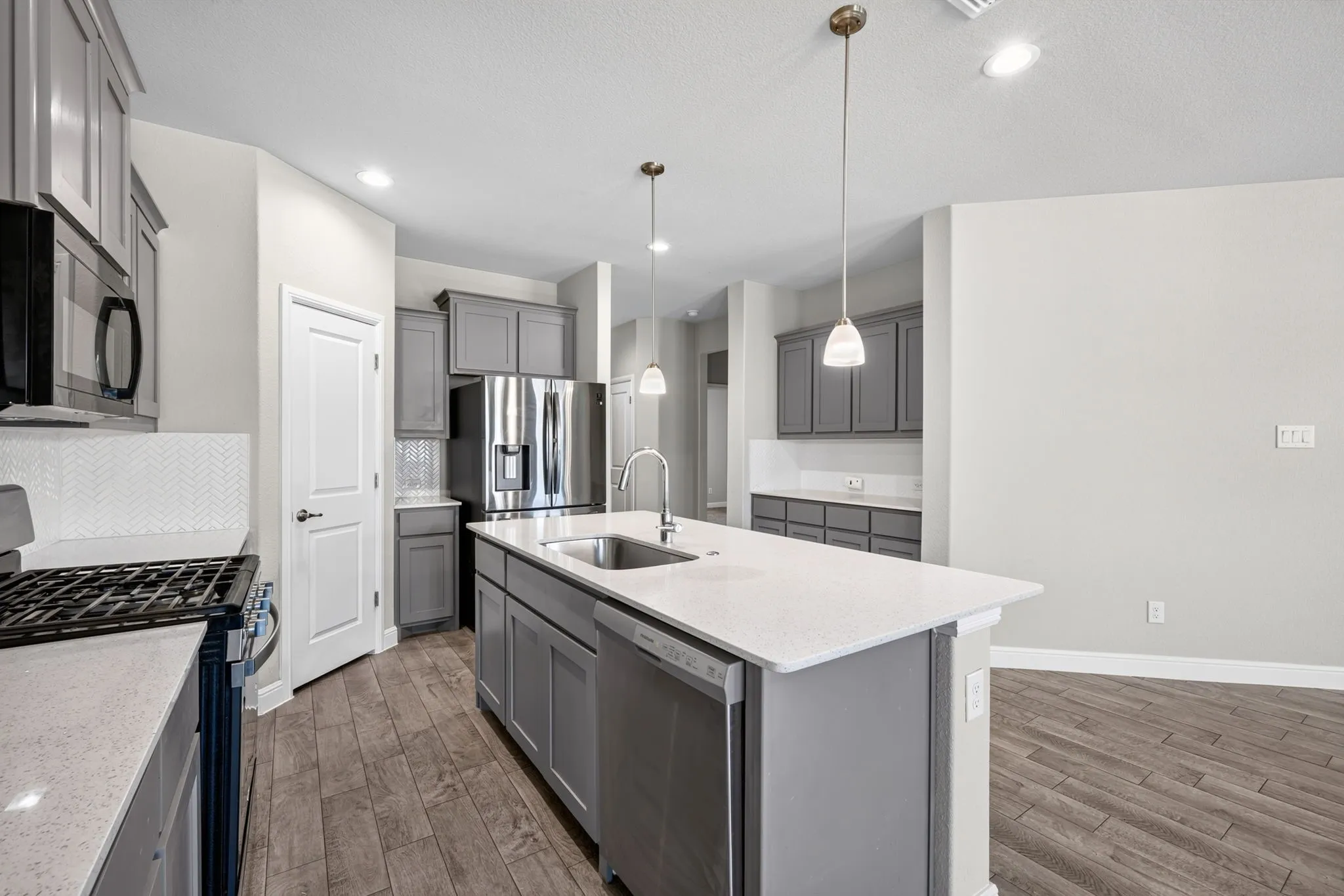 Single Family Residence For Rent in Denton County , 841 Blackhorse Trail, Fort Worth, Texas 76247, 4 Bedroom, 2 Bathroom, 2 Garage spaces, 1,849 Sqft, built in 2021, mls#21383332, Real Estate Agent in Fort Worth, Homes For Rent in Denton county, Homes For Rent in Fort Worth, Realtor in Fort Worth Texas, Real Estate Brokerage Independent Realty Texas, Luminita Cordes Realtor
