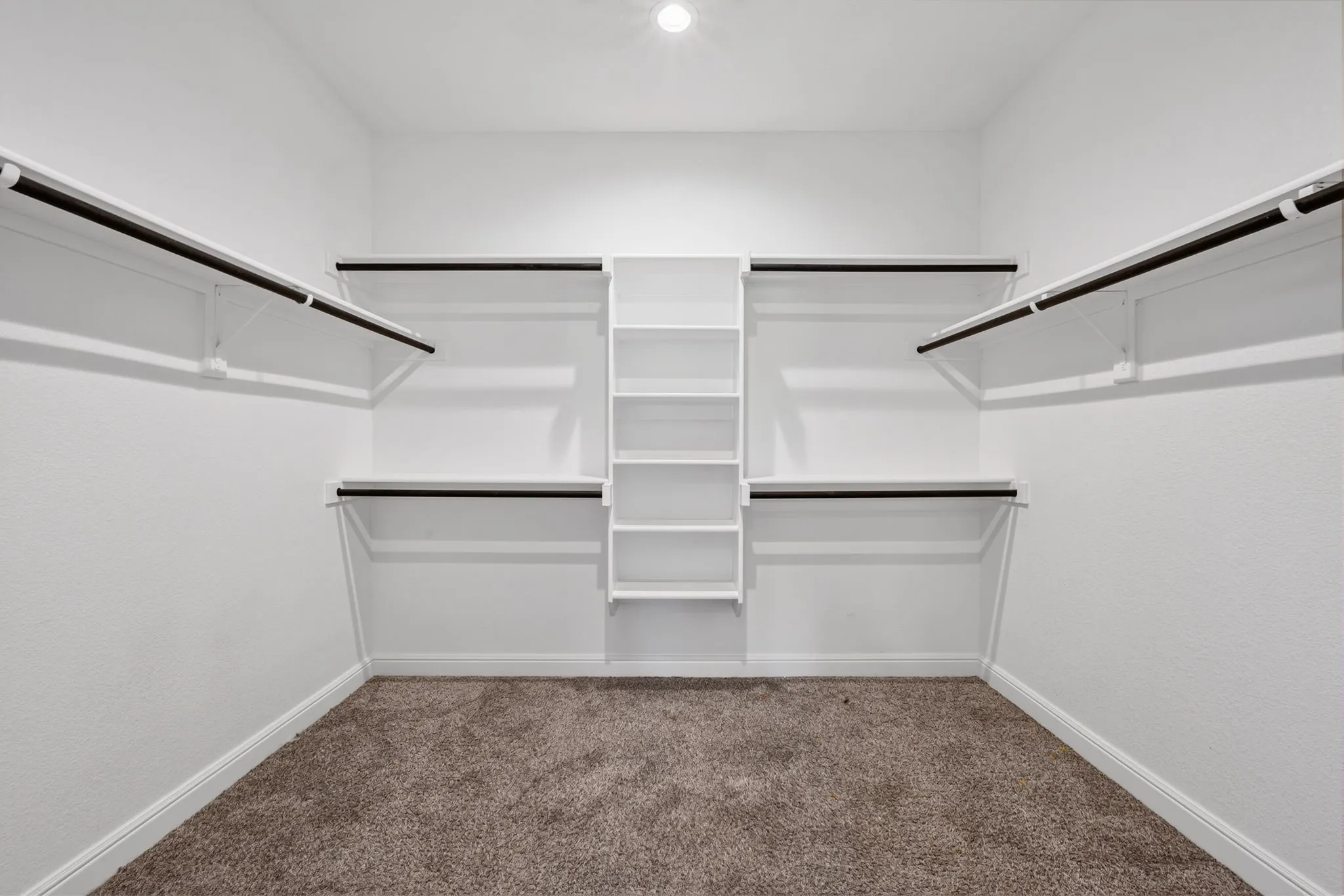 Single Family Residence For Rent in Denton County , 841 Blackhorse Trail, Fort Worth, Texas 76247, 4 Bedroom, 2 Bathroom, 2 Garage spaces, 1,849 Sqft, built in 2021, mls#21383332, Real Estate Agent in Fort Worth, Homes For Rent in Denton county, Homes For Rent in Fort Worth, Realtor in Fort Worth Texas, Real Estate Brokerage Independent Realty Texas, Luminita Cordes Realtor