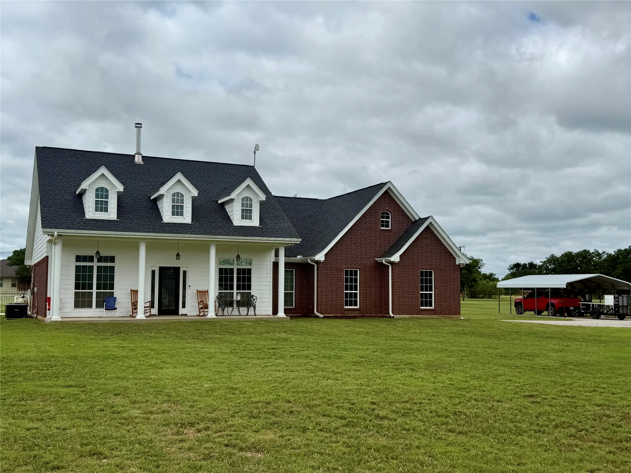 Single Family Residence For Sale in Brown County , 3519 A Longhorn Lane, Brownwood, Texas 76801, 3 Bedroom, 2 Bathroom, 2 Garage spaces, 1,534 Sqft, built in 2011, mls#21383346, Real Estate Agent in Brownwood, Homes For Sale in Brown county, Homes For Sale in Brownwood, Realtor in Brownwood Texas, Real Estate Brokerage Independent Realty Texas, Luminita Cordes Realtor