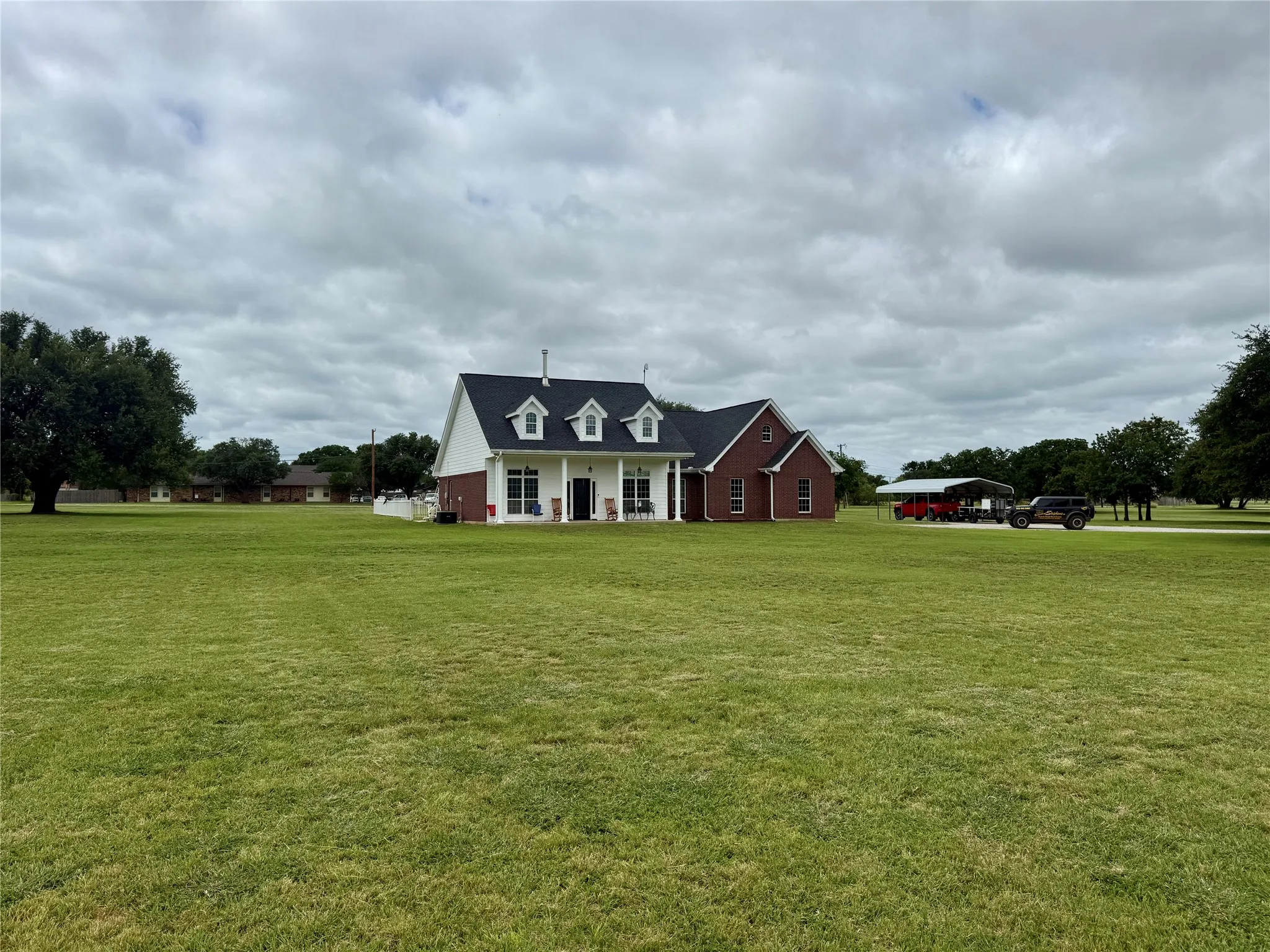 Single Family Residence For Sale in Brown County , 3519 A Longhorn Lane, Brownwood, Texas 76801, 3 Bedroom, 2 Bathroom, 2 Garage spaces, 1,534 Sqft, built in 2011, mls#21383346, Real Estate Agent in Brownwood, Homes For Sale in Brown county, Homes For Sale in Brownwood, Realtor in Brownwood Texas, Real Estate Brokerage Independent Realty Texas, Luminita Cordes Realtor