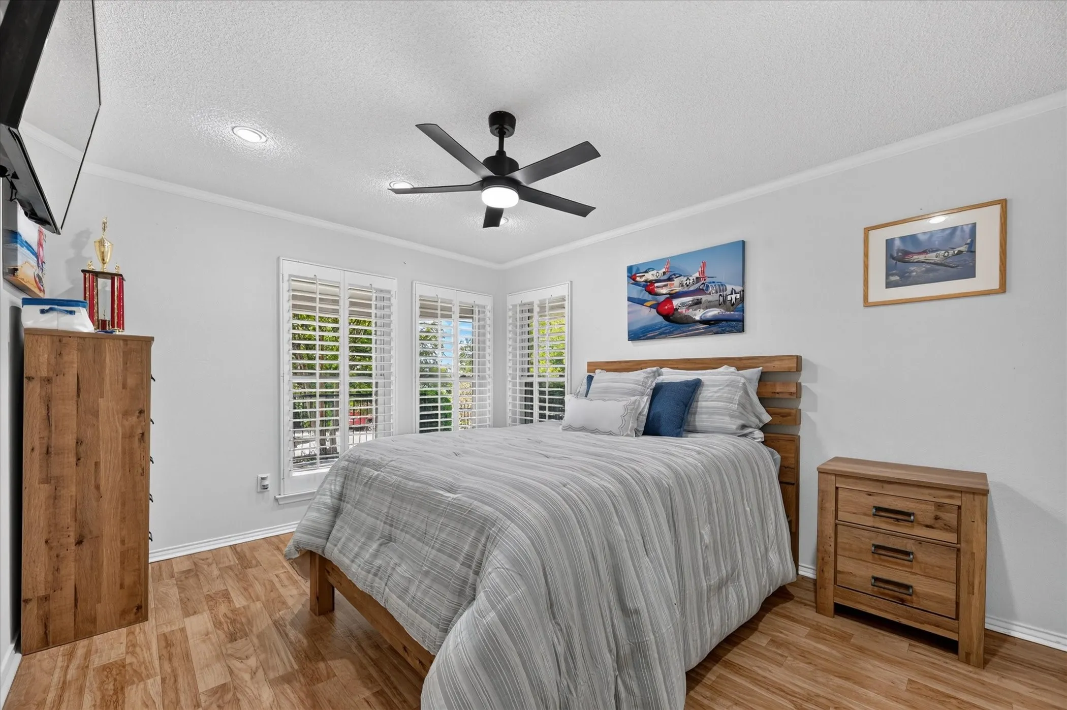 Single Family Residence For Sale in Tarrant County , 7624 Skylake Drive, Fort Worth, Texas 76179, 3 Bedroom, 3 Bathroom, 2 Garage spaces, 3,123 Sqft, built in 1985, mls#21382366, Real Estate Agent in Fort Worth, Homes For Sale in Tarrant county, Homes For Sale in Fort Worth, Realtor in Fort Worth Texas, Real Estate Brokerage Independent Realty Texas, Luminita Cordes Realtor