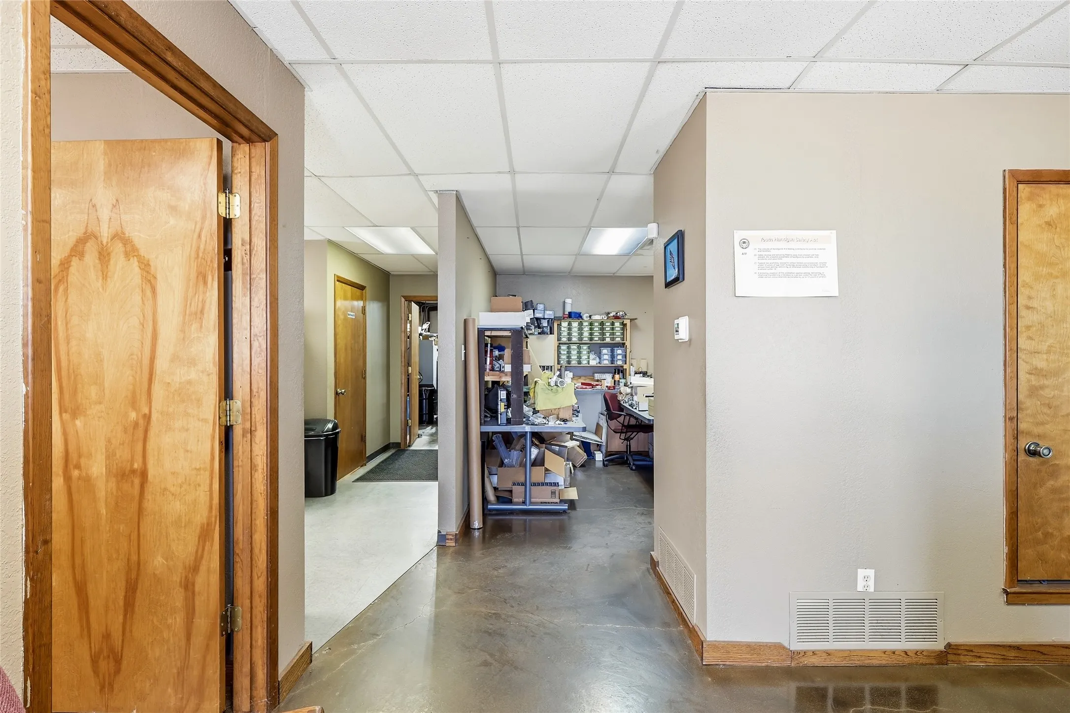 Business For Sale in Tarrant County , 1520 Southeast Parkway, Azle, Texas 76020, 0, 0, Garage spaces, 4,180 Sqft, built in 1996, mls#21364086, Real Estate Agent in Azle, Homes For Sale in Tarrant county, Homes For Sale in Azle, Realtor in Azle Texas, Real Estate Brokerage Independent Realty Texas, Luminita Cordes Realtor