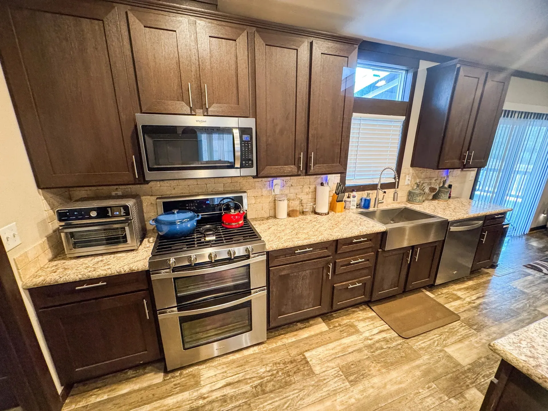 Manufactured Home For Sale in Marion County , 2924 Us-59, Jefferson, Texas 75657, 3 Bedroom, 2 Bathroom, Garage spaces, 1,560 Sqft, built in 2020, mls#21383356, Real Estate Agent in Jefferson, Homes For Sale in Marion county, Homes For Sale in Jefferson, Realtor in Jefferson Texas, Real Estate Brokerage Independent Realty Texas, Luminita Cordes Realtor