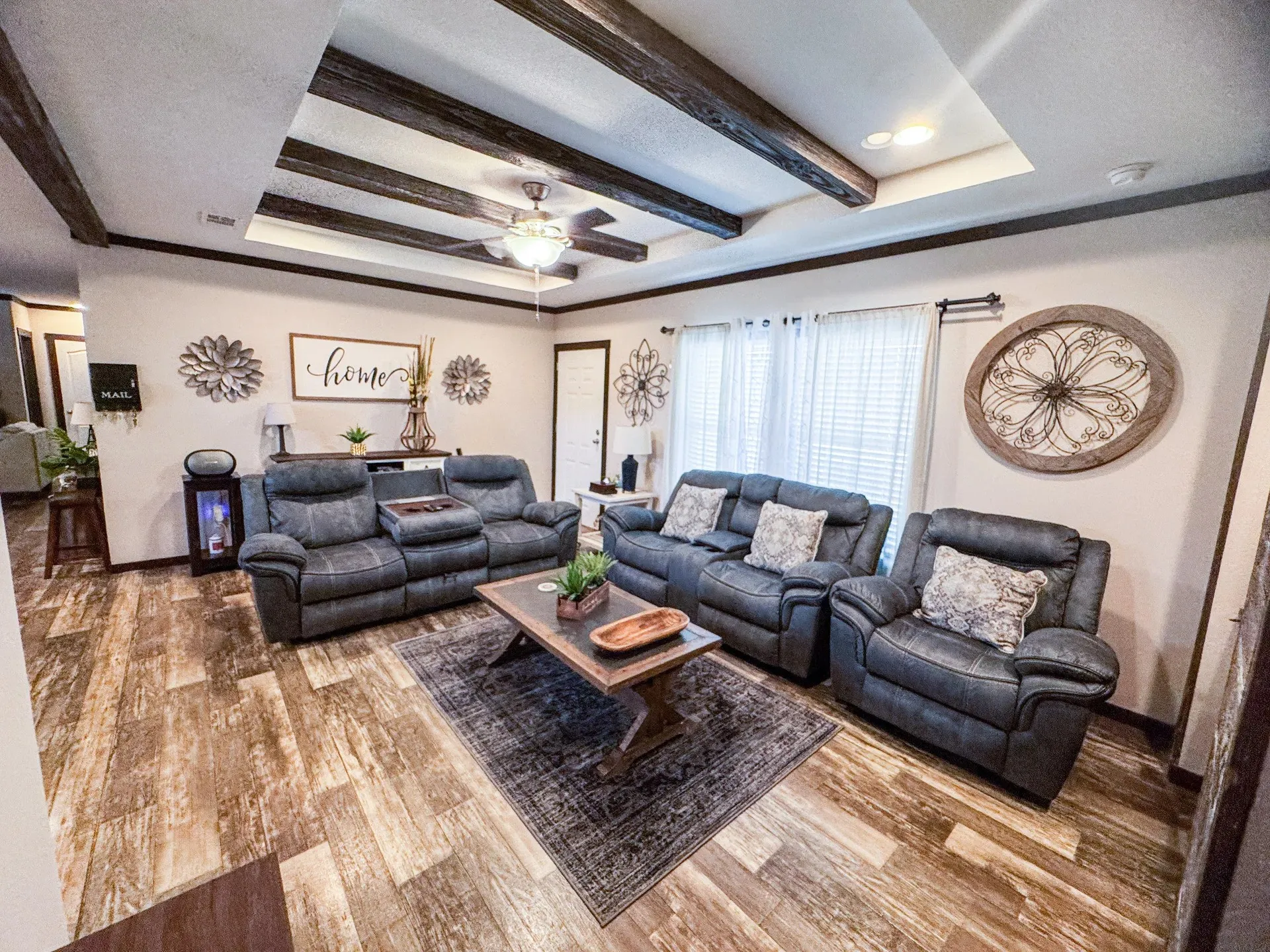 Manufactured Home For Sale in Marion County , 2924 Us-59, Jefferson, Texas 75657, 3 Bedroom, 2 Bathroom, Garage spaces, 1,560 Sqft, built in 2020, mls#21383356, Real Estate Agent in Jefferson, Homes For Sale in Marion county, Homes For Sale in Jefferson, Realtor in Jefferson Texas, Real Estate Brokerage Independent Realty Texas, Luminita Cordes Realtor