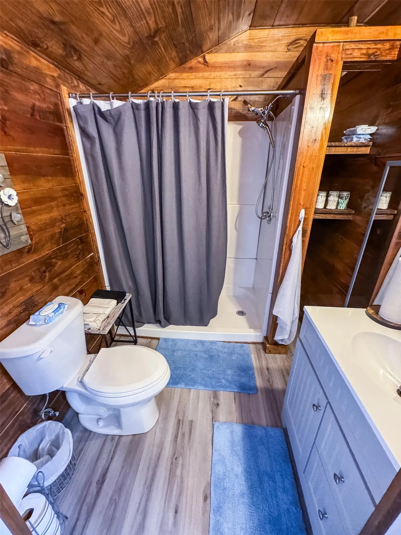 Manufactured Home For Sale in Marion County , 2924 Us-59, Jefferson, Texas 75657, 3 Bedroom, 2 Bathroom, Garage spaces, 1,560 Sqft, built in 2020, mls#21383356, Real Estate Agent in Jefferson, Homes For Sale in Marion county, Homes For Sale in Jefferson, Realtor in Jefferson Texas, Real Estate Brokerage Independent Realty Texas, Luminita Cordes Realtor