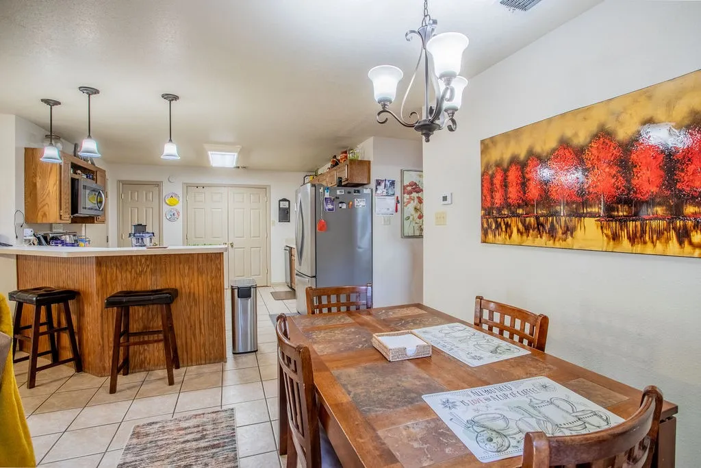 Single Family Residence For Sale in Shackelford County , 207 Roeser Street, Albany, Texas 76430, 5 Bedroom, 4 Bathroom, 2 Garage spaces, 3,010 Sqft, built in 2008, mls#21383359, Real Estate Agent in Albany, Homes For Sale in Shackelford county, Homes For Sale in Albany, Realtor in Albany Texas, Real Estate Brokerage Independent Realty Texas, Luminita Cordes Realtor
