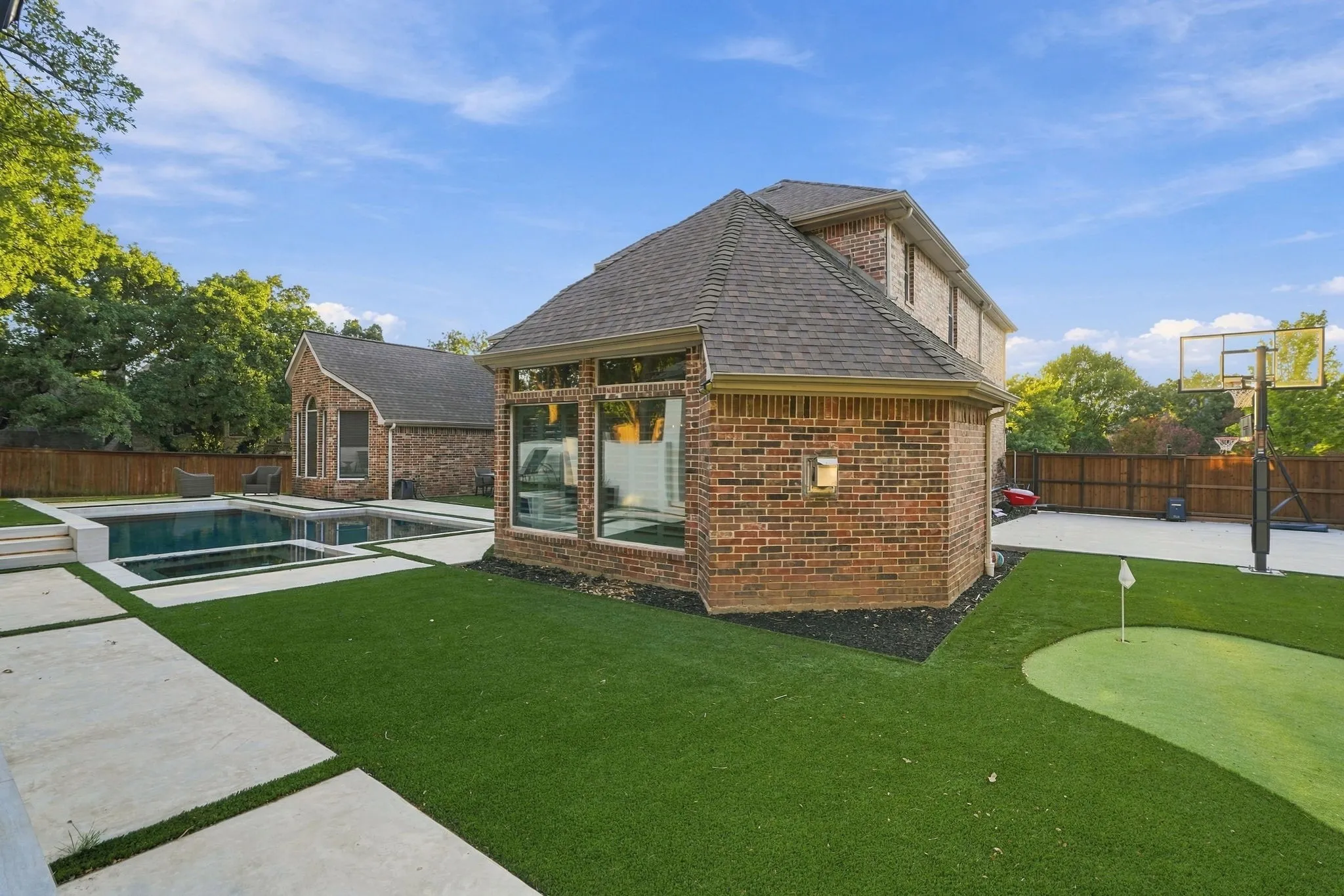 Single Family Residence For Sale in Tarrant County , 1211 Wellington Drive, Keller, Texas 76248, 4 Bedroom, 4 Bathroom, 3 Garage spaces, 4,394 Sqft, built in 2000, mls#21345850, Real Estate Agent in Keller, Homes For Sale in Tarrant county, Homes For Sale in Keller, Realtor in Keller Texas, Real Estate Brokerage Independent Realty Texas, Luminita Cordes Realtor