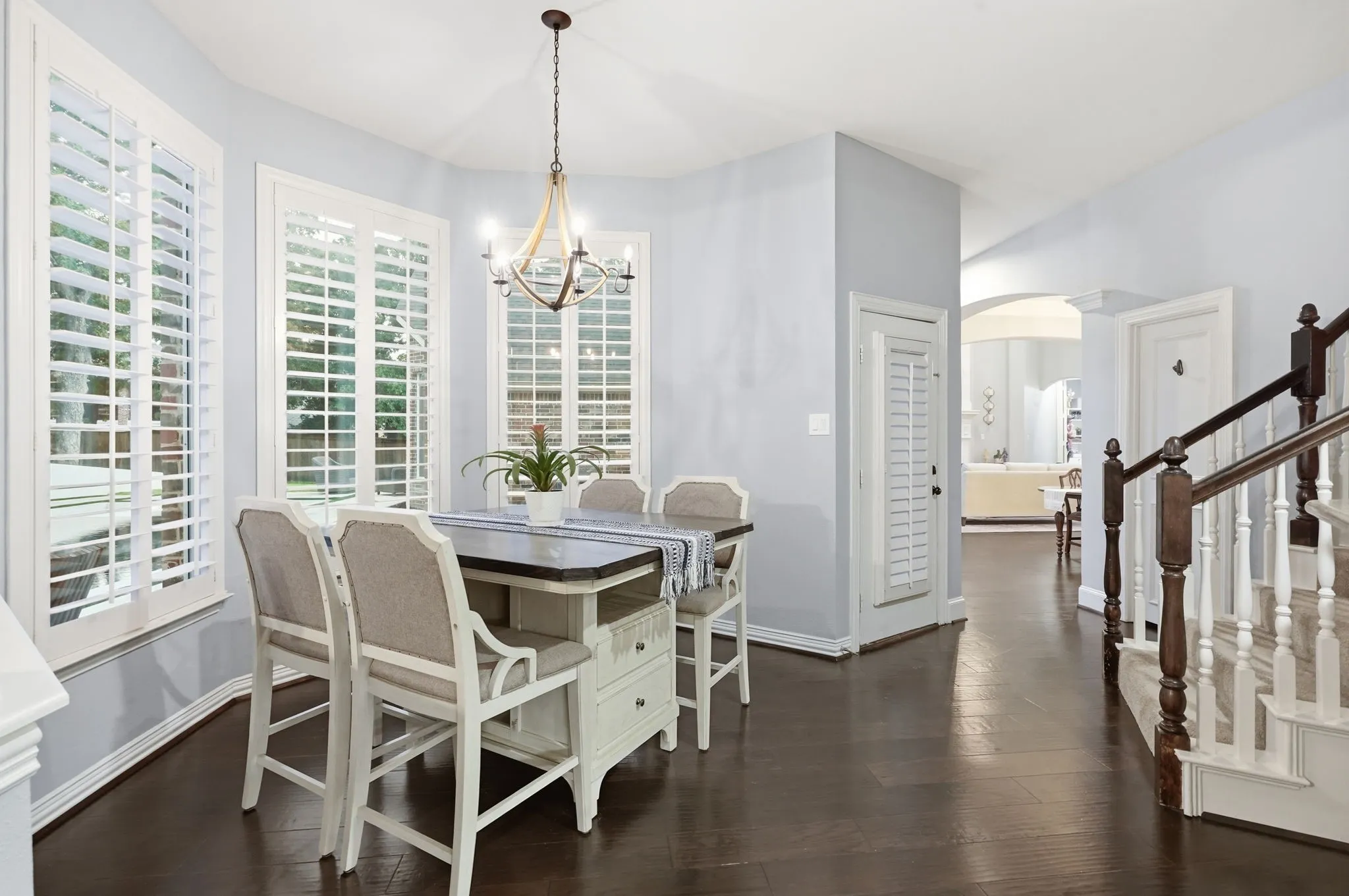 Single Family Residence For Sale in Tarrant County , 1211 Wellington Drive, Keller, Texas 76248, 4 Bedroom, 4 Bathroom, 3 Garage spaces, 4,394 Sqft, built in 2000, mls#21345850, Real Estate Agent in Keller, Homes For Sale in Tarrant county, Homes For Sale in Keller, Realtor in Keller Texas, Real Estate Brokerage Independent Realty Texas, Luminita Cordes Realtor