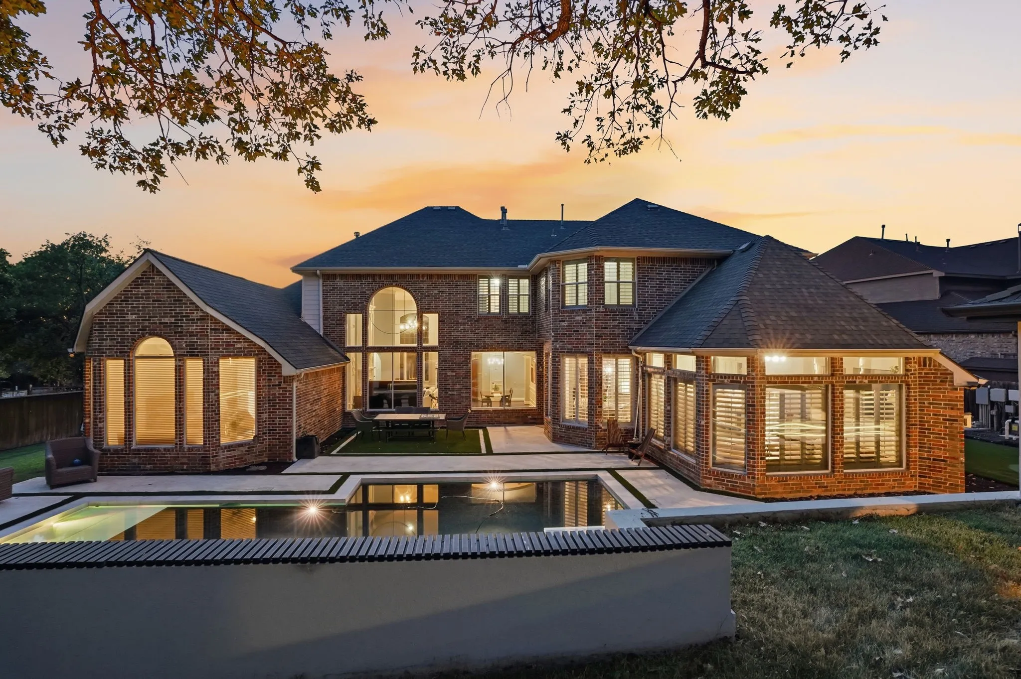 Single Family Residence For Sale in Tarrant County , 1211 Wellington Drive, Keller, Texas 76248, 4 Bedroom, 4 Bathroom, 3 Garage spaces, 4,394 Sqft, built in 2000, mls#21345850, Real Estate Agent in Keller, Homes For Sale in Tarrant county, Homes For Sale in Keller, Realtor in Keller Texas, Real Estate Brokerage Independent Realty Texas, Luminita Cordes Realtor