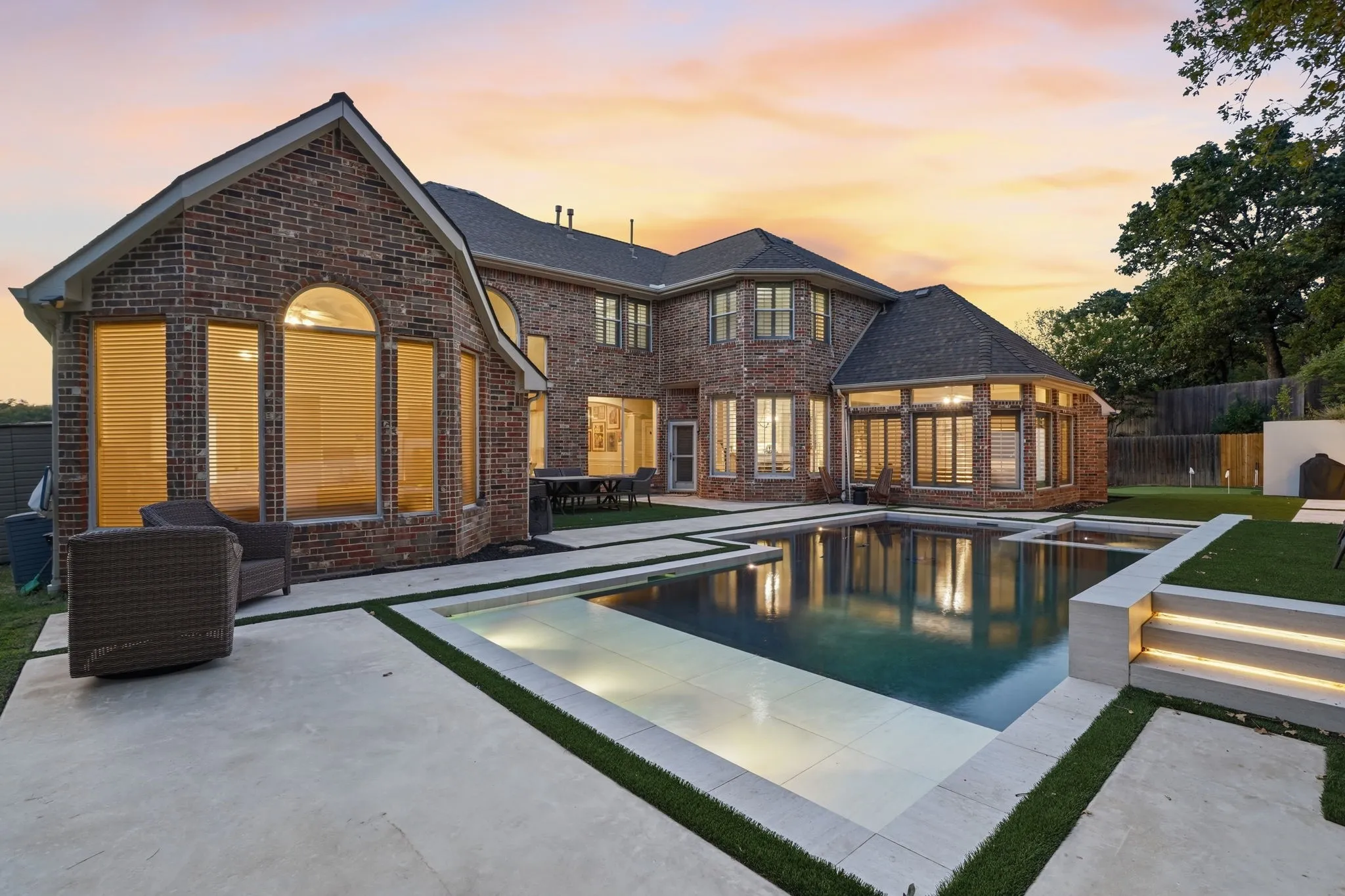 Single Family Residence For Sale in Tarrant County , 1211 Wellington Drive, Keller, Texas 76248, 4 Bedroom, 4 Bathroom, 3 Garage spaces, 4,394 Sqft, built in 2000, mls#21345850, Real Estate Agent in Keller, Homes For Sale in Tarrant county, Homes For Sale in Keller, Realtor in Keller Texas, Real Estate Brokerage Independent Realty Texas, Luminita Cordes Realtor