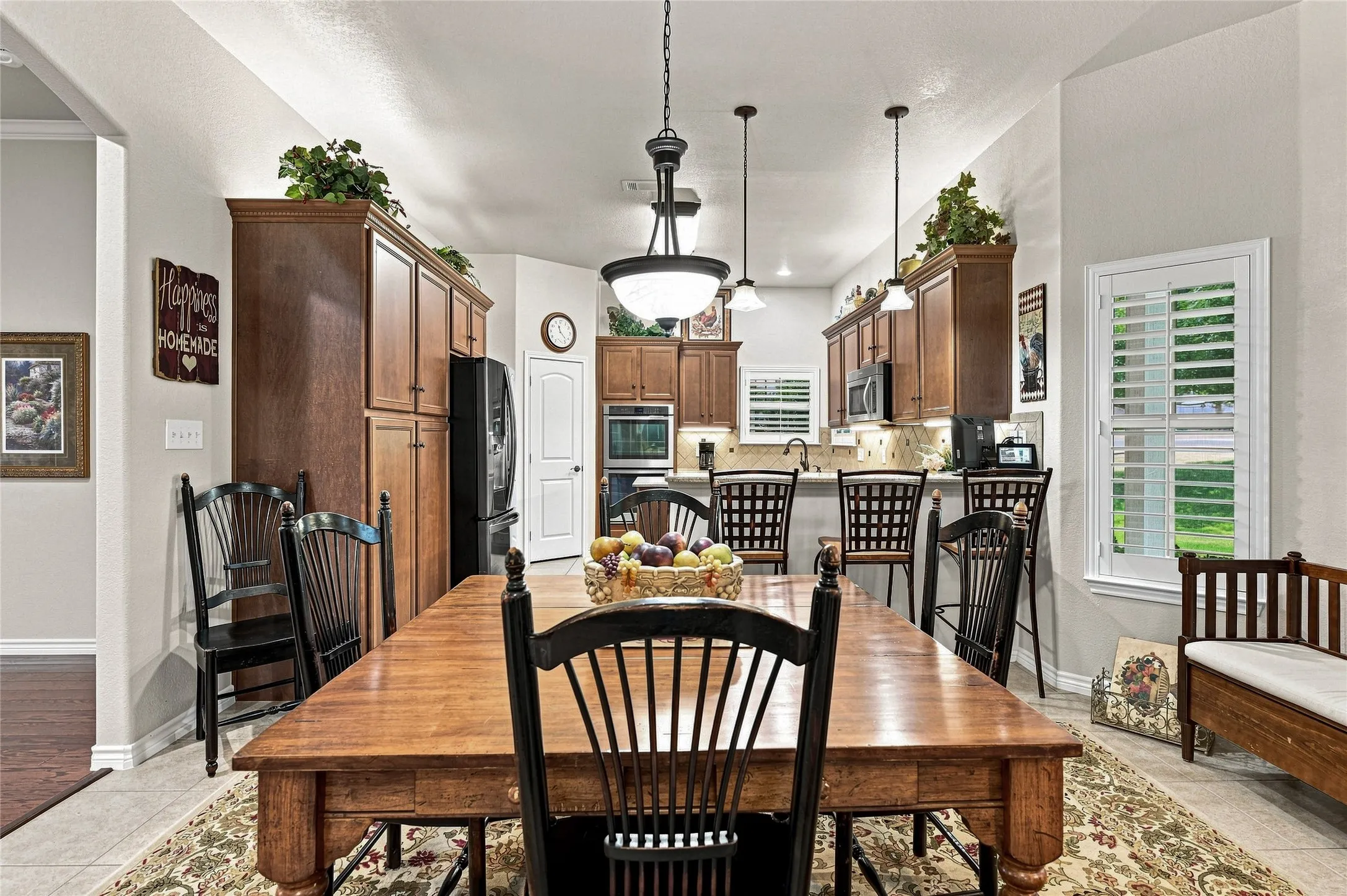 Single Family Residence For Sale in Grayson County , 3711 Heatherwood Lane, Sherman, Texas 75090, 3 Bedroom, 2 Bathroom, 2 Garage spaces, 2,436 Sqft, built in 2012, mls#21380045, Real Estate Agent in Sherman, Homes For Sale in Grayson county, Homes For Sale in Sherman, Realtor in Sherman Texas, Real Estate Brokerage Independent Realty Texas, Luminita Cordes Realtor