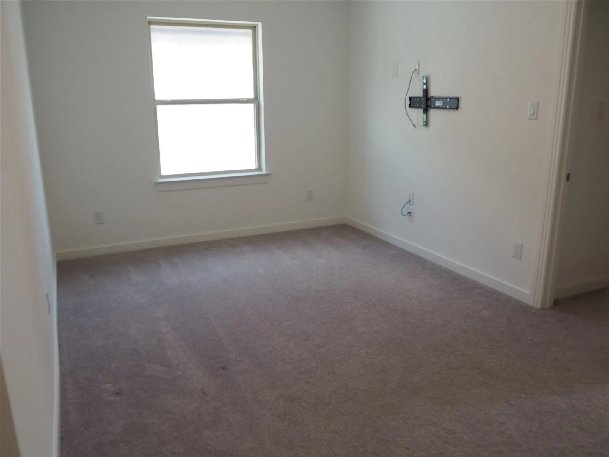 Single Family Residence For Rent in Denton County , 5009 Shadetree Street, Little Elm, Texas 76227, 4 Bedroom, 3 Bathroom, 2 Garage spaces, 2,602 Sqft, built in 2022, mls#21383368, Real Estate Agent in Little Elm, Homes For Rent in Denton county, Homes For Rent in Little Elm, Realtor in Little Elm Texas, Real Estate Brokerage Independent Realty Texas, Luminita Cordes Realtor