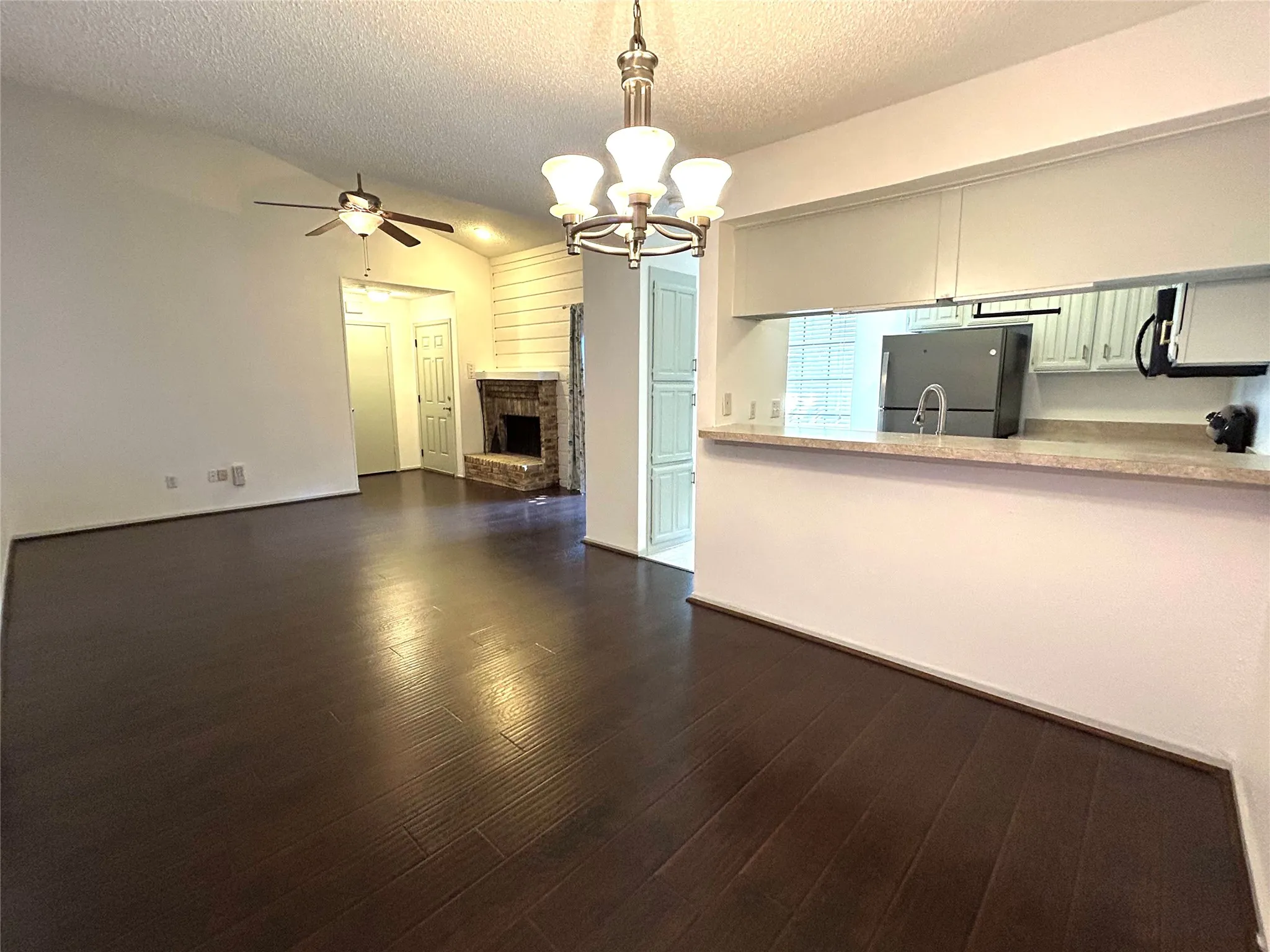 Condominium For Rent in Dallas County , 333 Melrose Drive 12B, Richardson, Texas 75080, 1 Bedroom, 2 Bathroom, Garage spaces, 836 Sqft, built in 1981, mls#21382921, Real Estate Agent in Richardson, Homes For Rent in Dallas county, Homes For Rent in Richardson, Realtor in Richardson Texas, Real Estate Brokerage Independent Realty Texas, Luminita Cordes Realtor
