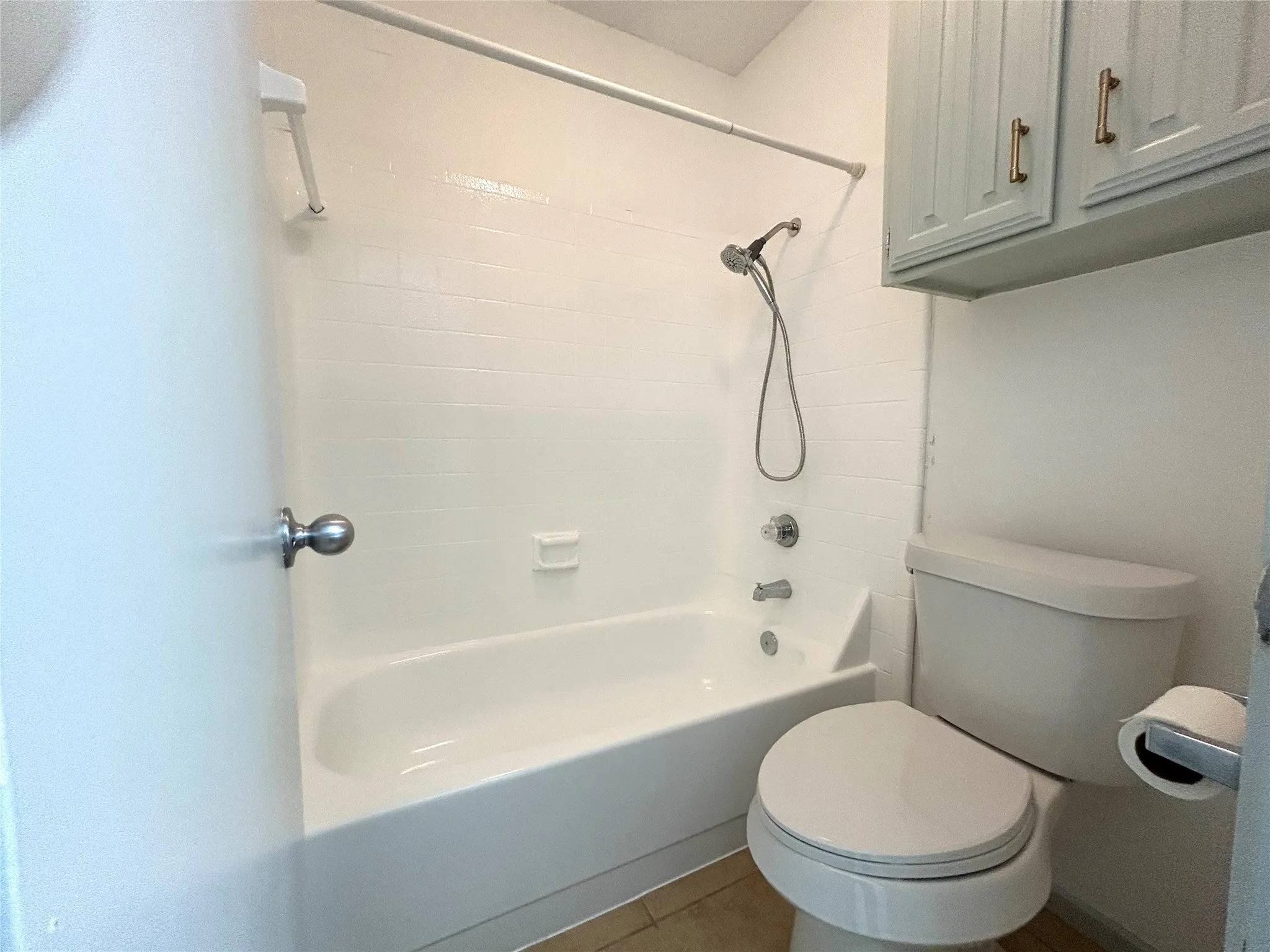 Condominium For Rent in Dallas County , 333 Melrose Drive 12B, Richardson, Texas 75080, 1 Bedroom, 2 Bathroom, Garage spaces, 836 Sqft, built in 1981, mls#21382921, Real Estate Agent in Richardson, Homes For Rent in Dallas county, Homes For Rent in Richardson, Realtor in Richardson Texas, Real Estate Brokerage Independent Realty Texas, Luminita Cordes Realtor