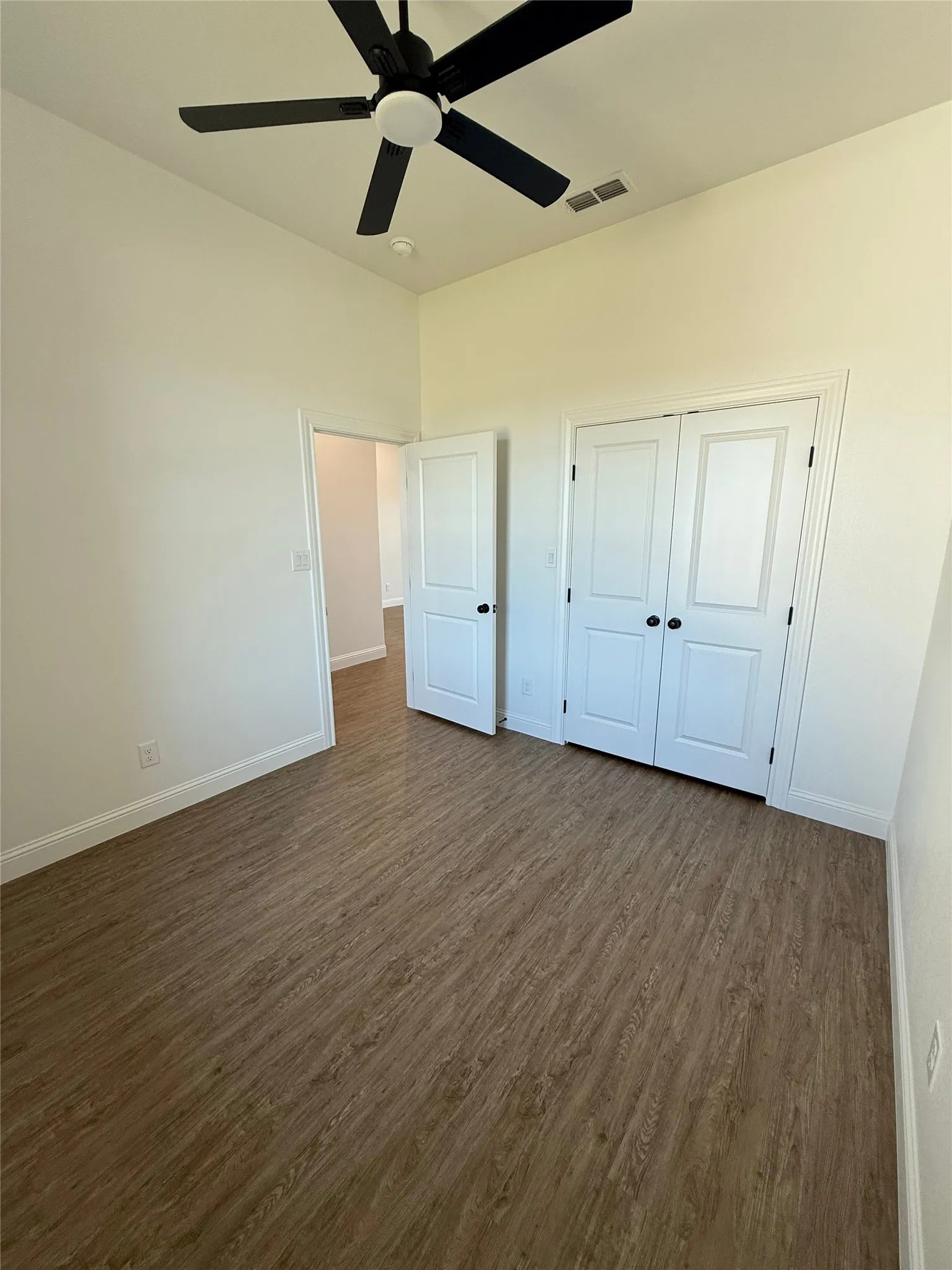 Duplex For Rent in Taylor County , 316 Woodstock Lane, Abilene, Texas 79602, 3 Bedroom, 2 Bathroom, 2 Garage spaces, 1,439 Sqft, built in 2025, mls#21383371, Real Estate Agent in Abilene, Homes For Rent in Taylor county, Homes For Rent in Abilene, Realtor in Abilene Texas, Real Estate Brokerage Independent Realty Texas, Luminita Cordes Realtor