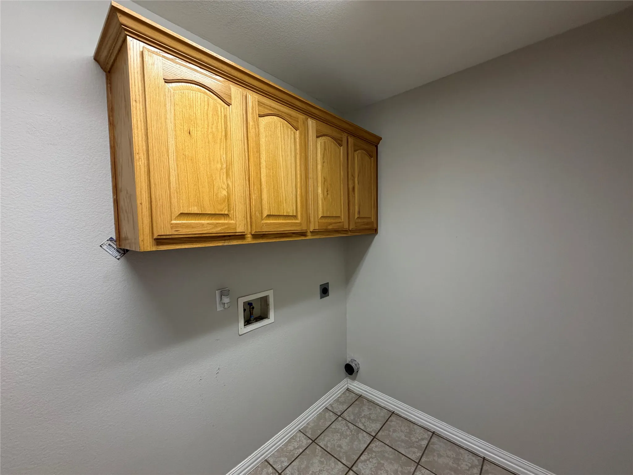 Townhouse For Rent in Hunt County , 502 Oakridge Drive, Greenville, Texas 75402, 3 Bedroom, 2 Bathroom, 1 Garage spaces, 1,271 Sqft, built in 2003, mls#21383352, Real Estate Agent in Greenville, Homes For Rent in Hunt county, Homes For Rent in Greenville, Realtor in Greenville Texas, Real Estate Brokerage Independent Realty Texas, Luminita Cordes Realtor