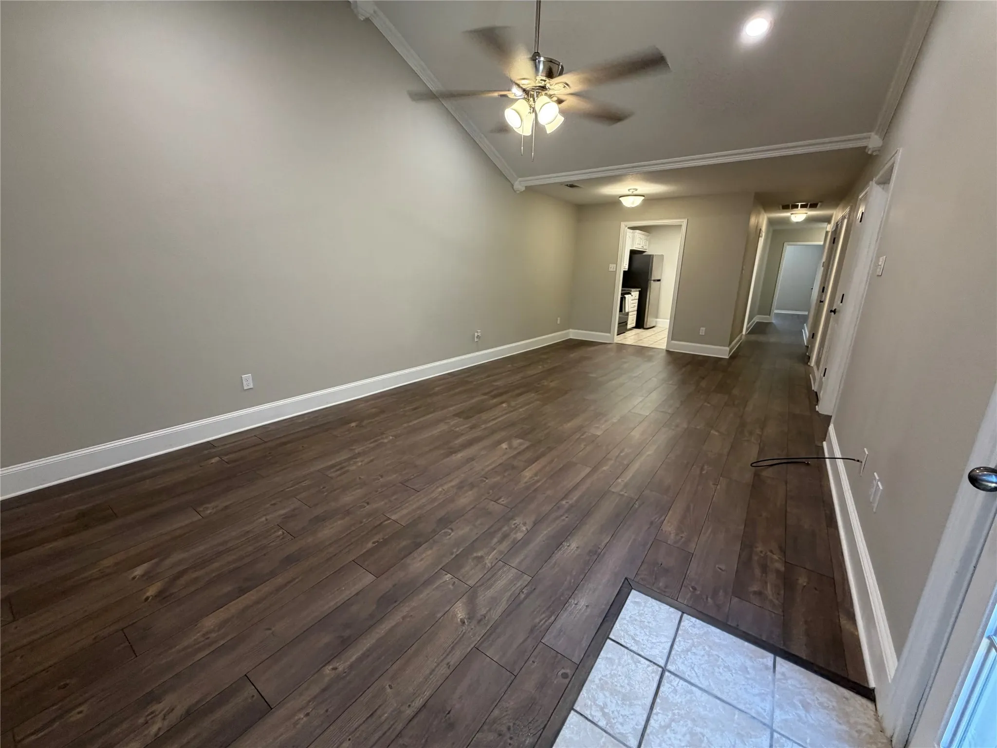 Townhouse For Rent in Hunt County , 502 Oakridge Drive, Greenville, Texas 75402, 3 Bedroom, 2 Bathroom, 1 Garage spaces, 1,271 Sqft, built in 2003, mls#21383352, Real Estate Agent in Greenville, Homes For Rent in Hunt county, Homes For Rent in Greenville, Realtor in Greenville Texas, Real Estate Brokerage Independent Realty Texas, Luminita Cordes Realtor