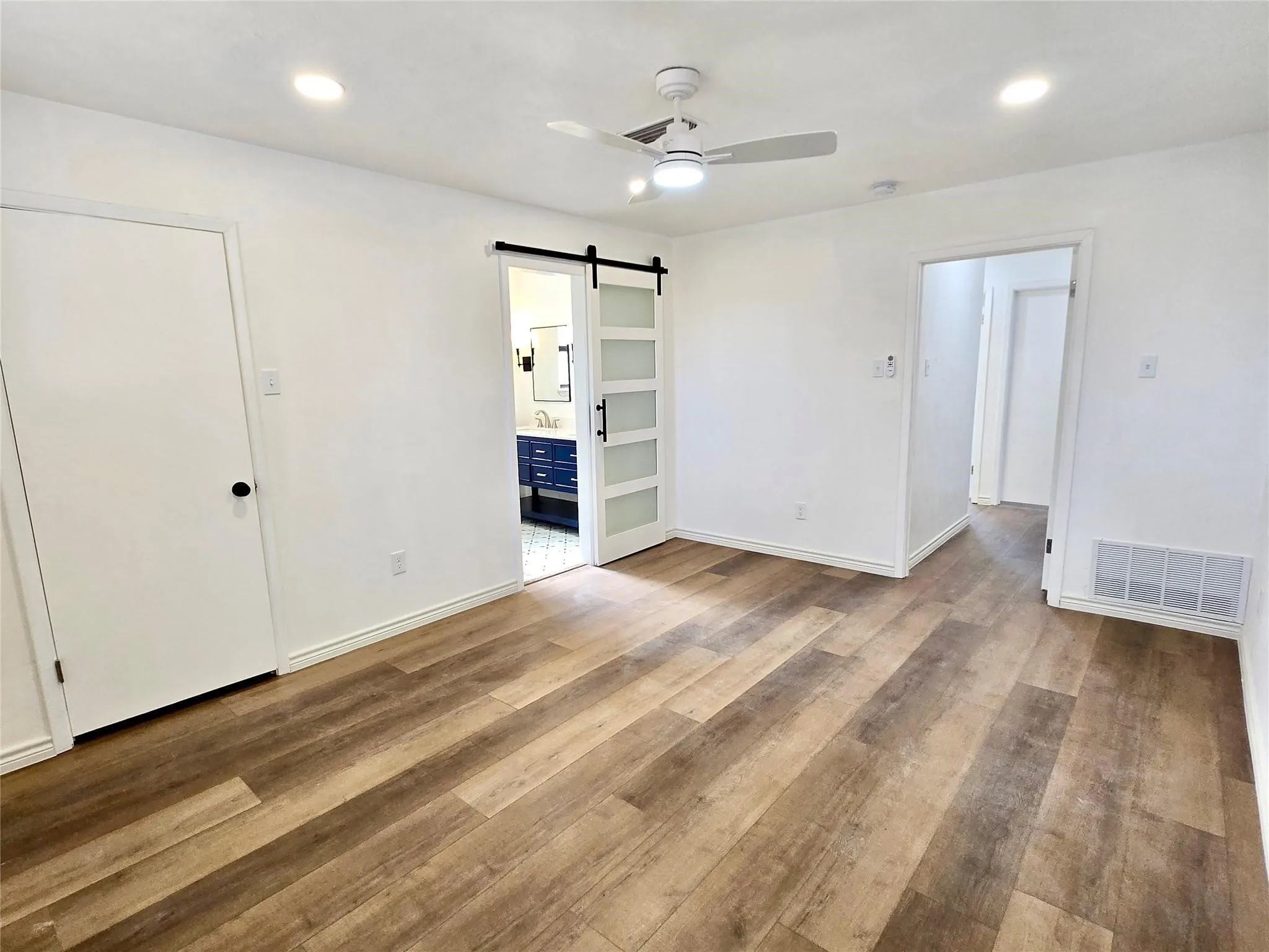 Single Family Residence For Rent in Dallas County , 2320 Fulton Drive, Mesquite, Texas 75150, 4 Bedroom, 2 Bathroom, 2 Garage spaces, 1,729 Sqft, built in 1971, mls#21381839, Real Estate Agent in Mesquite, Homes For Rent in Dallas county, Homes For Rent in Mesquite, Realtor in Mesquite Texas, Real Estate Brokerage Independent Realty Texas, Luminita Cordes Realtor