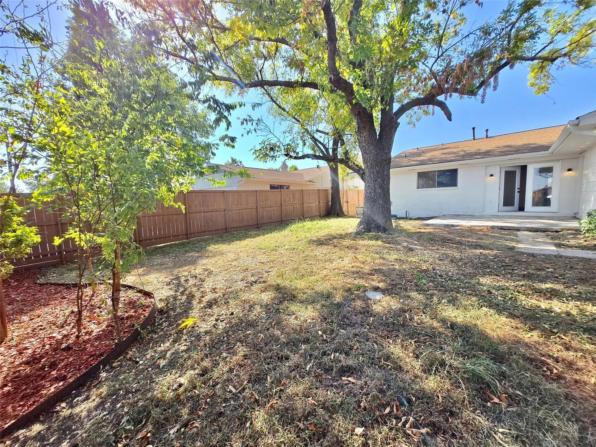 Single Family Residence For Rent in Dallas County , 2320 Fulton Drive, Mesquite, Texas 75150, 4 Bedroom, 2 Bathroom, 2 Garage spaces, 1,729 Sqft, built in 1971, mls#21381839, Real Estate Agent in Mesquite, Homes For Rent in Dallas county, Homes For Rent in Mesquite, Realtor in Mesquite Texas, Real Estate Brokerage Independent Realty Texas, Luminita Cordes Realtor
