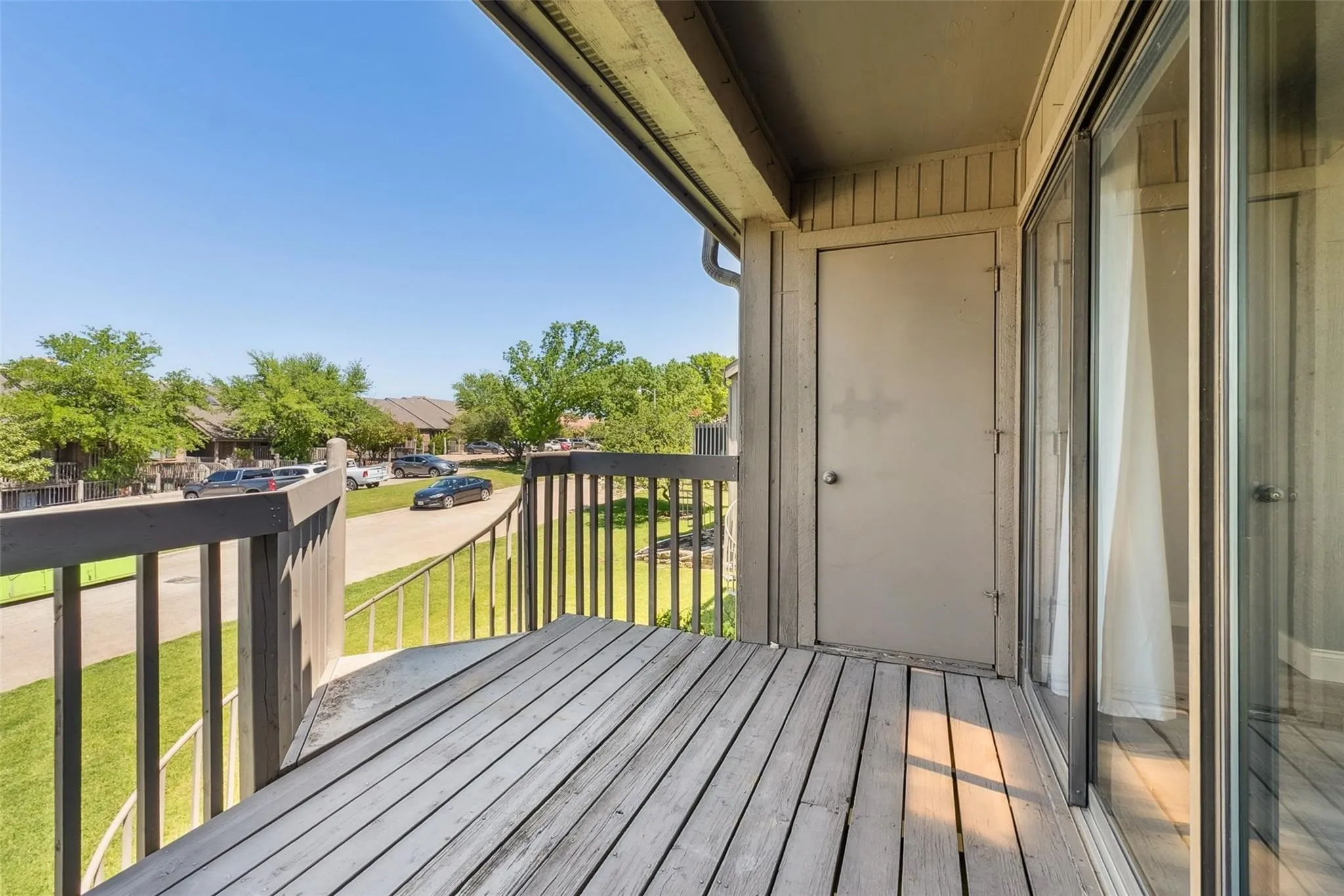 Condominium For Rent in Rockwall County , 1108 Signal Ridge Place, Rockwall, Texas 75032, 3 Bedroom, 3 Bathroom, Garage spaces, 1,825 Sqft, built in 1985, mls#21381365, Real Estate Agent in Rockwall, Homes For Rent in Rockwall county, Homes For Rent in Rockwall, Realtor in Rockwall Texas, Real Estate Brokerage Independent Realty Texas, Luminita Cordes Realtor