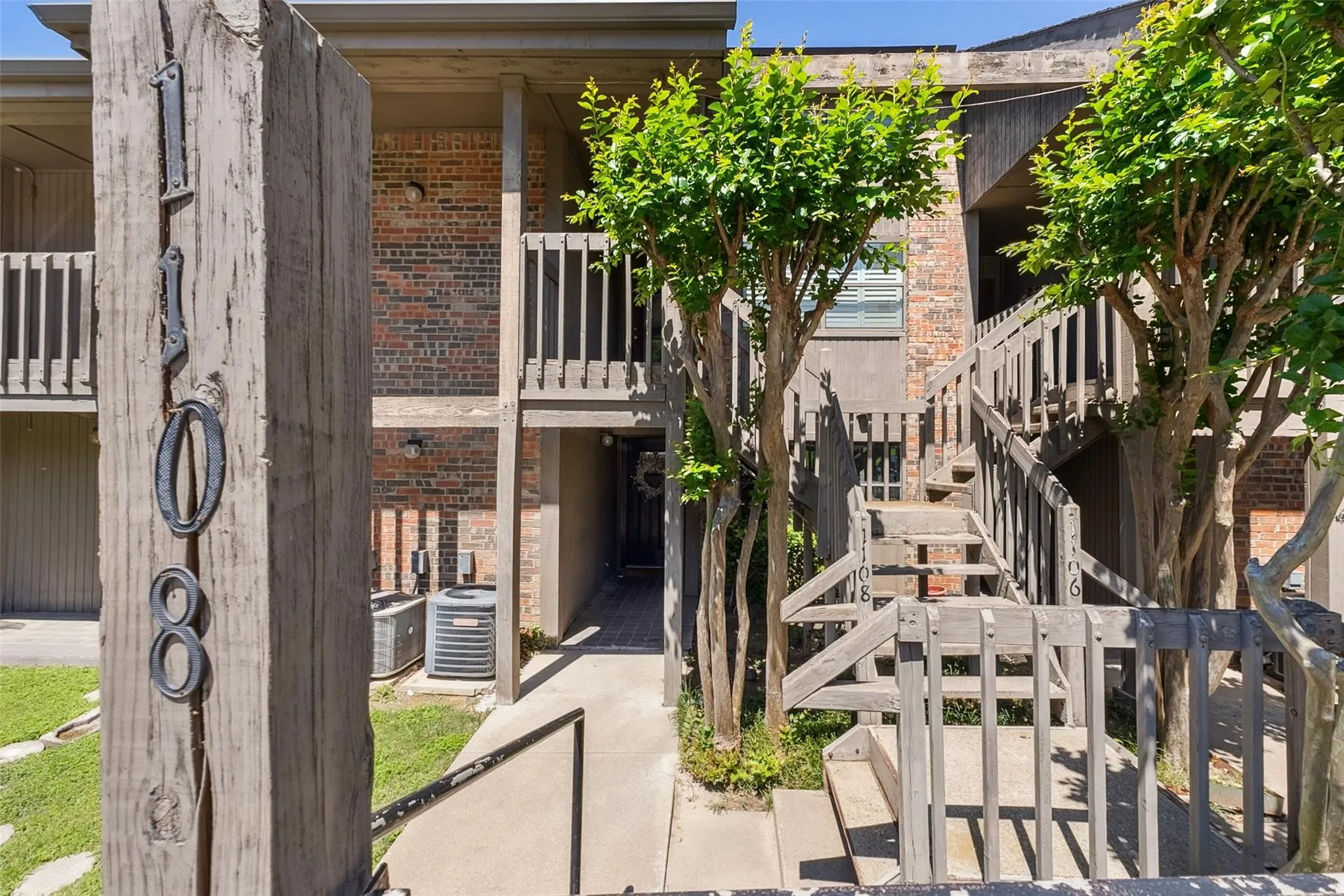 Condominium For Rent in Rockwall County , 1108 Signal Ridge Place, Rockwall, Texas 75032, 3 Bedroom, 3 Bathroom, Garage spaces, 1,825 Sqft, built in 1985, mls#21381365, Real Estate Agent in Rockwall, Homes For Rent in Rockwall county, Homes For Rent in Rockwall, Realtor in Rockwall Texas, Real Estate Brokerage Independent Realty Texas, Luminita Cordes Realtor