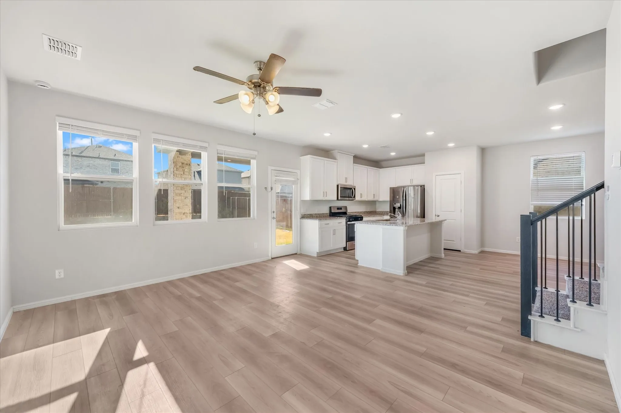 Single Family Residence For Rent in Collin County , 1012 Portina Drive, Anna, Texas 75409, 4 Bedroom, 3 Bathroom, 2 Garage spaces, 2,018 Sqft, built in 2024, mls#21383253, Real Estate Agent in Anna, Homes For Rent in Collin county, Homes For Rent in Anna, Realtor in Anna Texas, Real Estate Brokerage Independent Realty Texas, Luminita Cordes Realtor