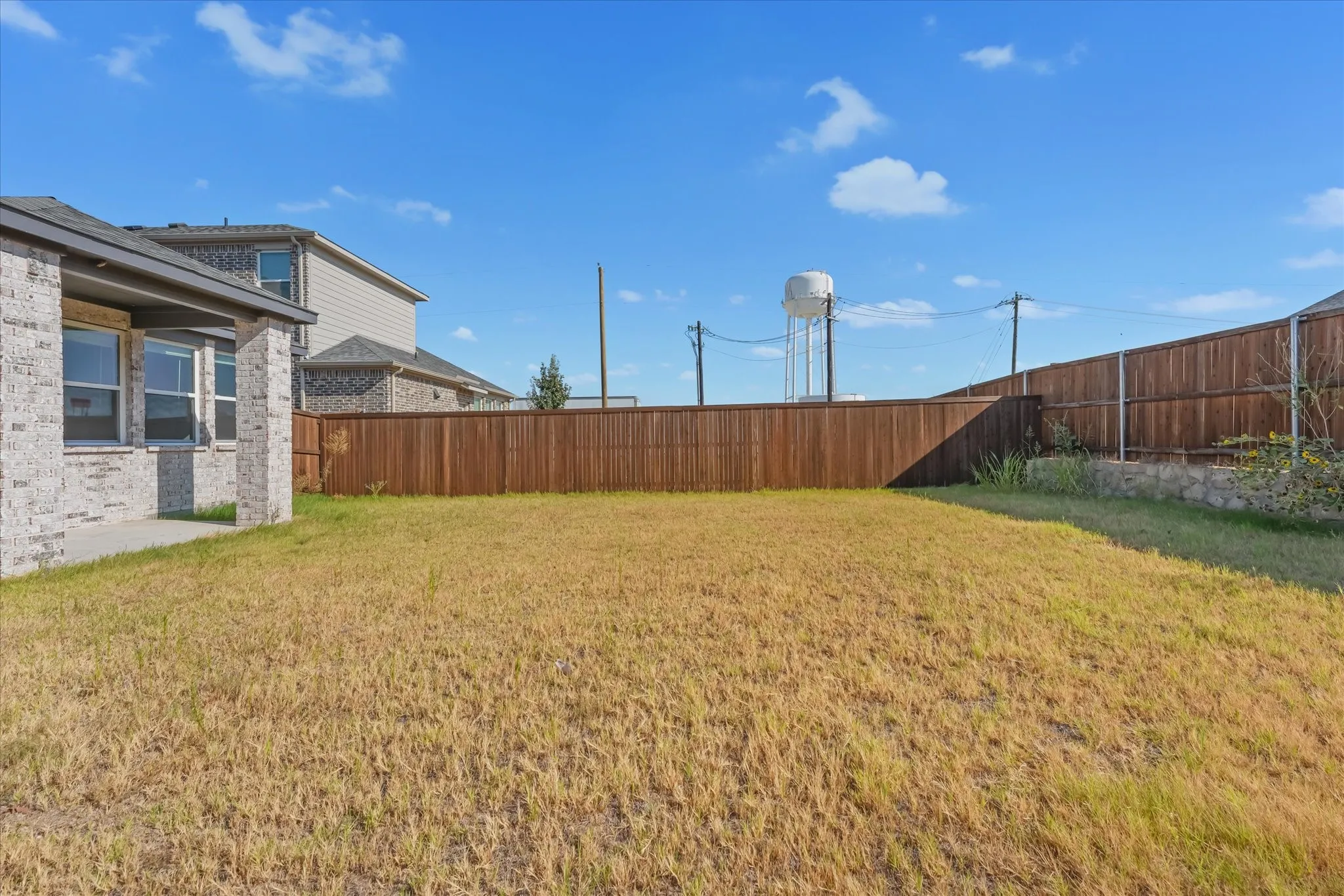 Single Family Residence For Rent in Collin County , 1012 Portina Drive, Anna, Texas 75409, 4 Bedroom, 3 Bathroom, 2 Garage spaces, 2,018 Sqft, built in 2024, mls#21383253, Real Estate Agent in Anna, Homes For Rent in Collin county, Homes For Rent in Anna, Realtor in Anna Texas, Real Estate Brokerage Independent Realty Texas, Luminita Cordes Realtor