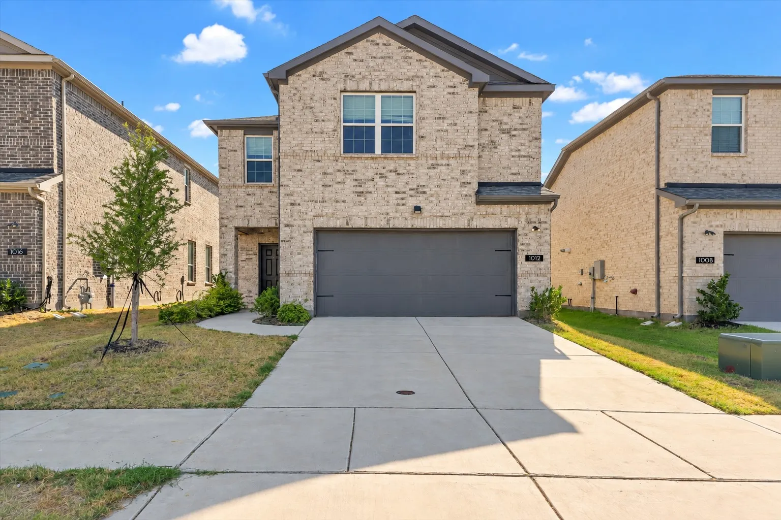 Single Family Residence For Rent in Collin County , 1012 Portina Drive, Anna, Texas 75409, 4 Bedroom, 3 Bathroom, 2 Garage spaces, 2,018 Sqft, built in 2024, mls#21383253, Real Estate Agent in Anna, Homes For Rent in Collin county, Homes For Rent in Anna, Realtor in Anna Texas, Real Estate Brokerage Independent Realty Texas, Luminita Cordes Realtor