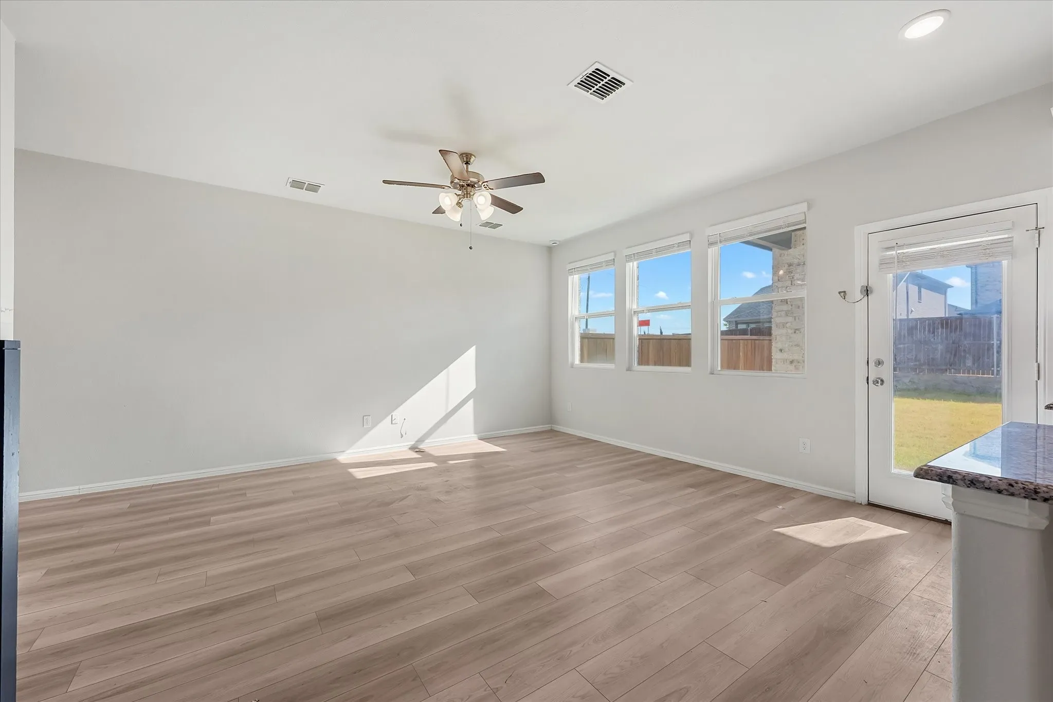 Single Family Residence For Rent in Collin County , 1012 Portina Drive, Anna, Texas 75409, 4 Bedroom, 3 Bathroom, 2 Garage spaces, 2,018 Sqft, built in 2024, mls#21383253, Real Estate Agent in Anna, Homes For Rent in Collin county, Homes For Rent in Anna, Realtor in Anna Texas, Real Estate Brokerage Independent Realty Texas, Luminita Cordes Realtor