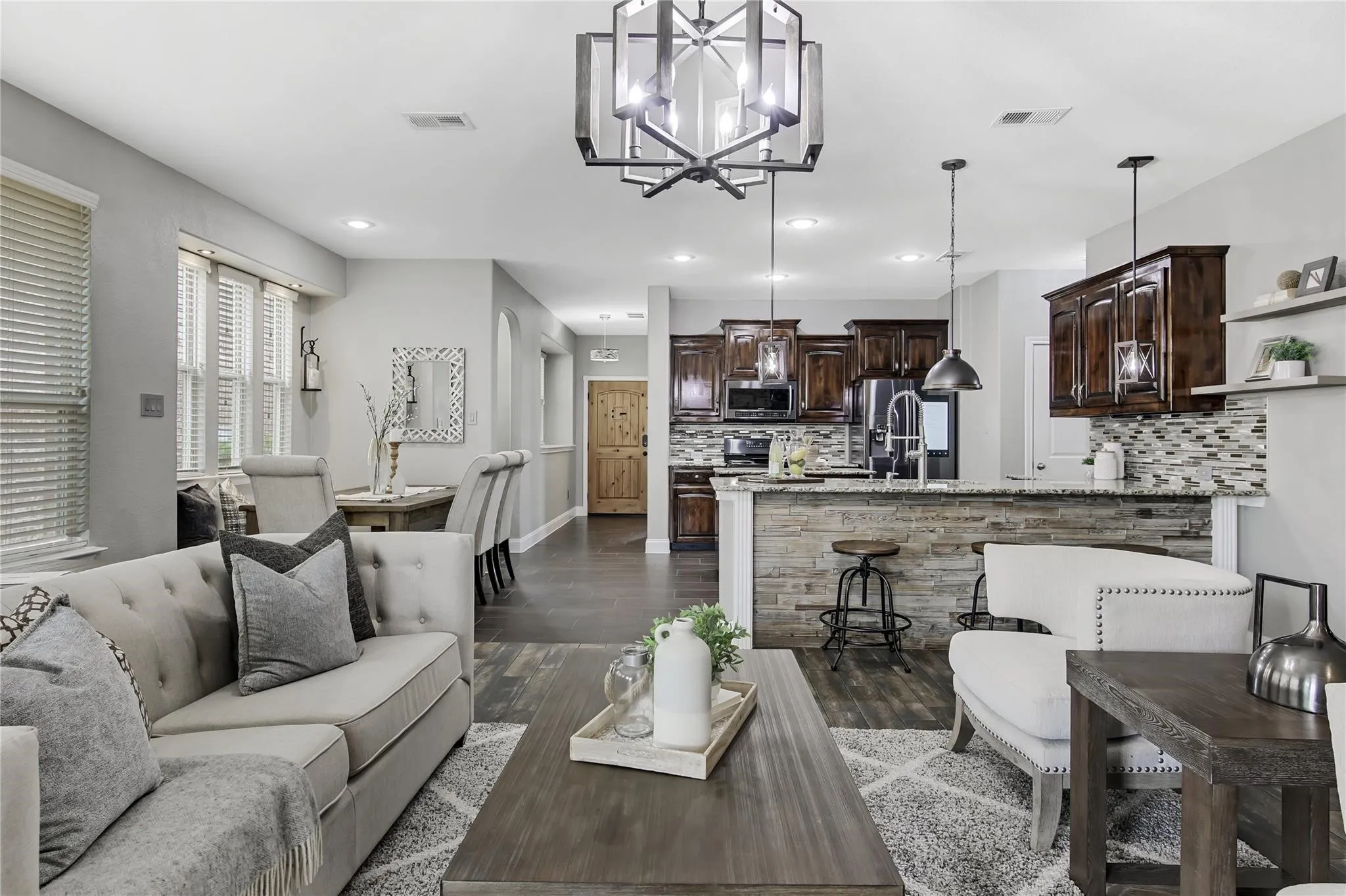 Single Family Residence For Rent in Denton County , 1708 Cole Lane, Argyle, Texas 76226, 3 Bedroom, 2 Bathroom, 2 Garage spaces, 1,840 Sqft, built in 2015, mls#21383381, Real Estate Agent in Argyle, Homes For Rent in Denton county, Homes For Rent in Argyle, Realtor in Argyle Texas, Real Estate Brokerage Independent Realty Texas, Luminita Cordes Realtor