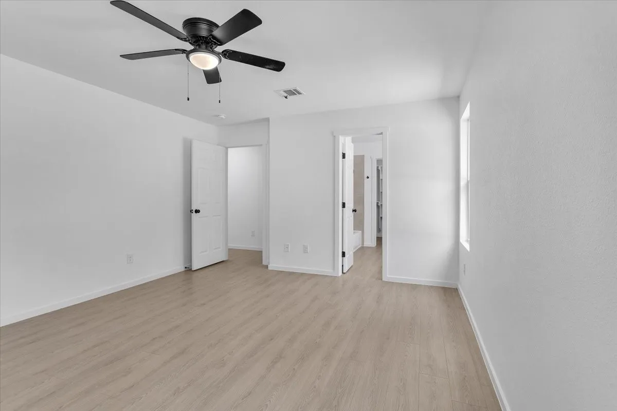 Single Family Residence For Sale in Grayson County , 415 E Monterey Street, Denison, Texas 75021, 3 Bedroom, 2 Bathroom, 2 Garage spaces, 1,340 Sqft, built in 2024, mls#21383384, Real Estate Agent in Denison, Homes For Sale in Grayson county, Homes For Sale in Denison, Realtor in Denison Texas, Real Estate Brokerage Independent Realty Texas, Luminita Cordes Realtor
