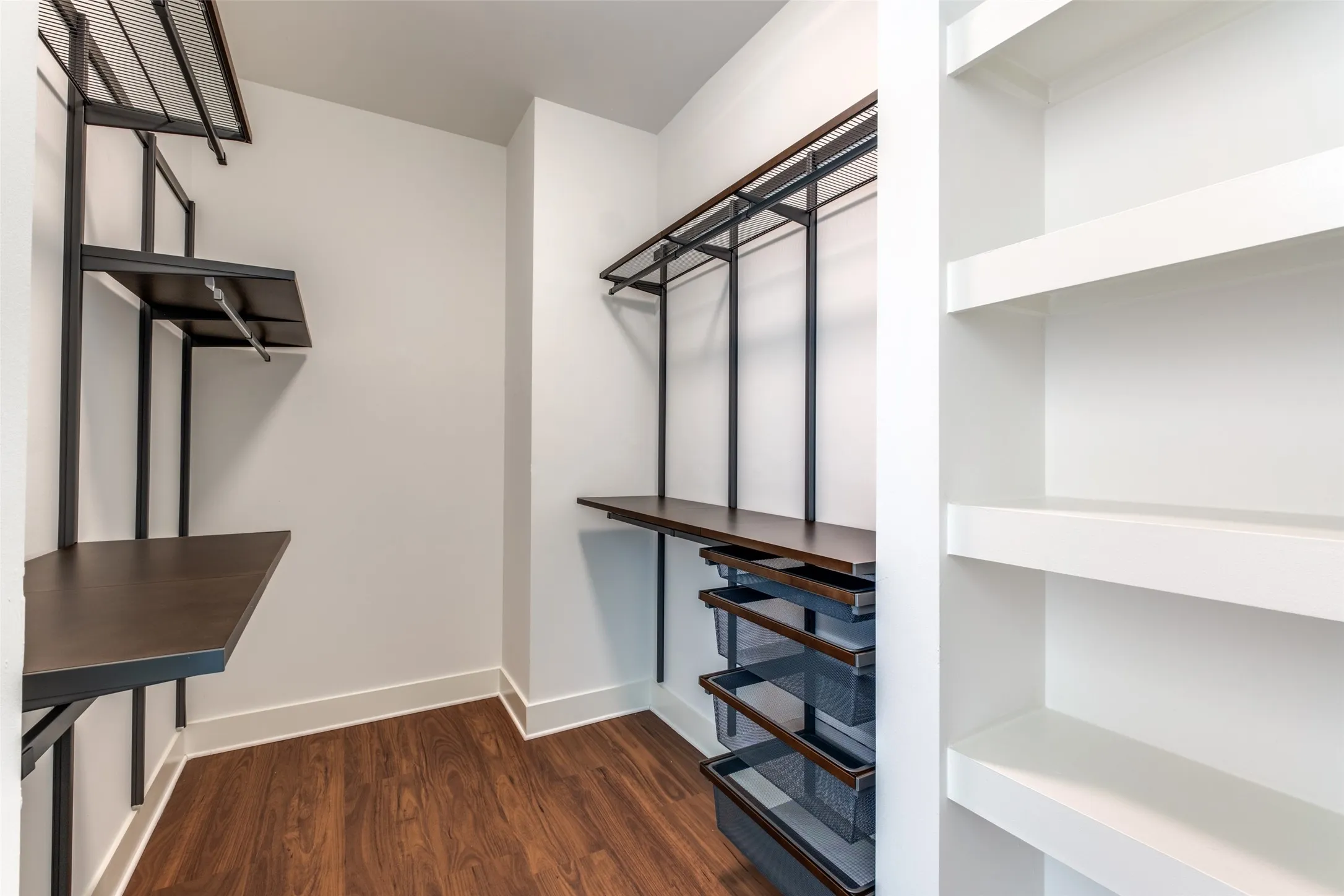 Apartment For Rent in Dallas County , 3611 Congress Avenue 2102, Dallas, Texas 75219, 2 Bedroom, 2 Bathroom, 2 Garage spaces, 1,402 Sqft, built in 2021, mls#21383395, Real Estate Agent in Dallas, Homes For Rent in Dallas county, Homes For Rent in Dallas, Realtor in Dallas Texas, Real Estate Brokerage Independent Realty Texas, Luminita Cordes Realtor