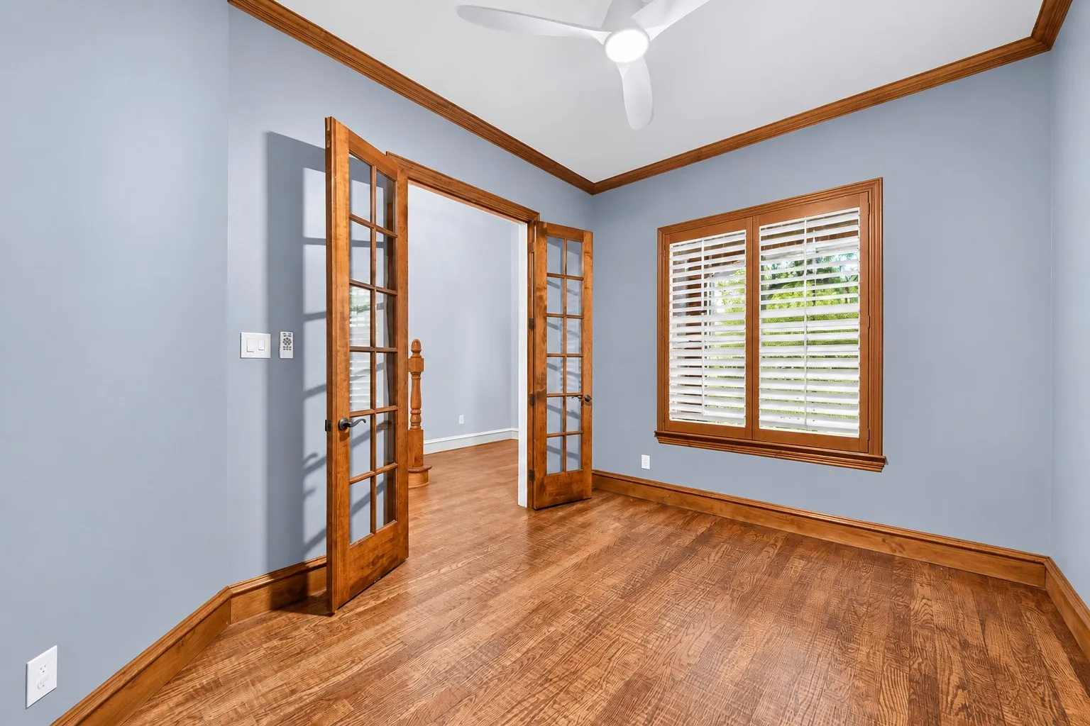 Single Family Residence For Sale in Dallas County , 5418 Martel Avenue, Dallas, Texas 75206, 3 Bedroom, 3 Bathroom, 2 Garage spaces, 2,509 Sqft, built in 2006, mls#21383131, Real Estate Agent in Dallas, Homes For Sale in Dallas county, Homes For Sale in Dallas, Realtor in Dallas Texas, Real Estate Brokerage Independent Realty Texas, Luminita Cordes Realtor