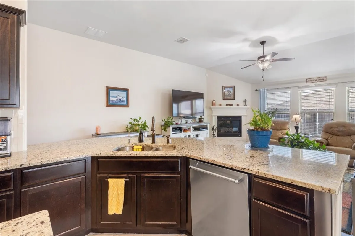 Single Family Residence For Sale in Denton County , 14632 Sundog Way, Fort Worth, Texas 76052, 4 Bedroom, 2 Bathroom, 2 Garage spaces, 2,001 Sqft, built in 2017, mls#21382521, Real Estate Agent in Fort Worth, Homes For Sale in Denton county, Homes For Sale in Fort Worth, Realtor in Fort Worth Texas, Real Estate Brokerage Independent Realty Texas, Luminita Cordes Realtor